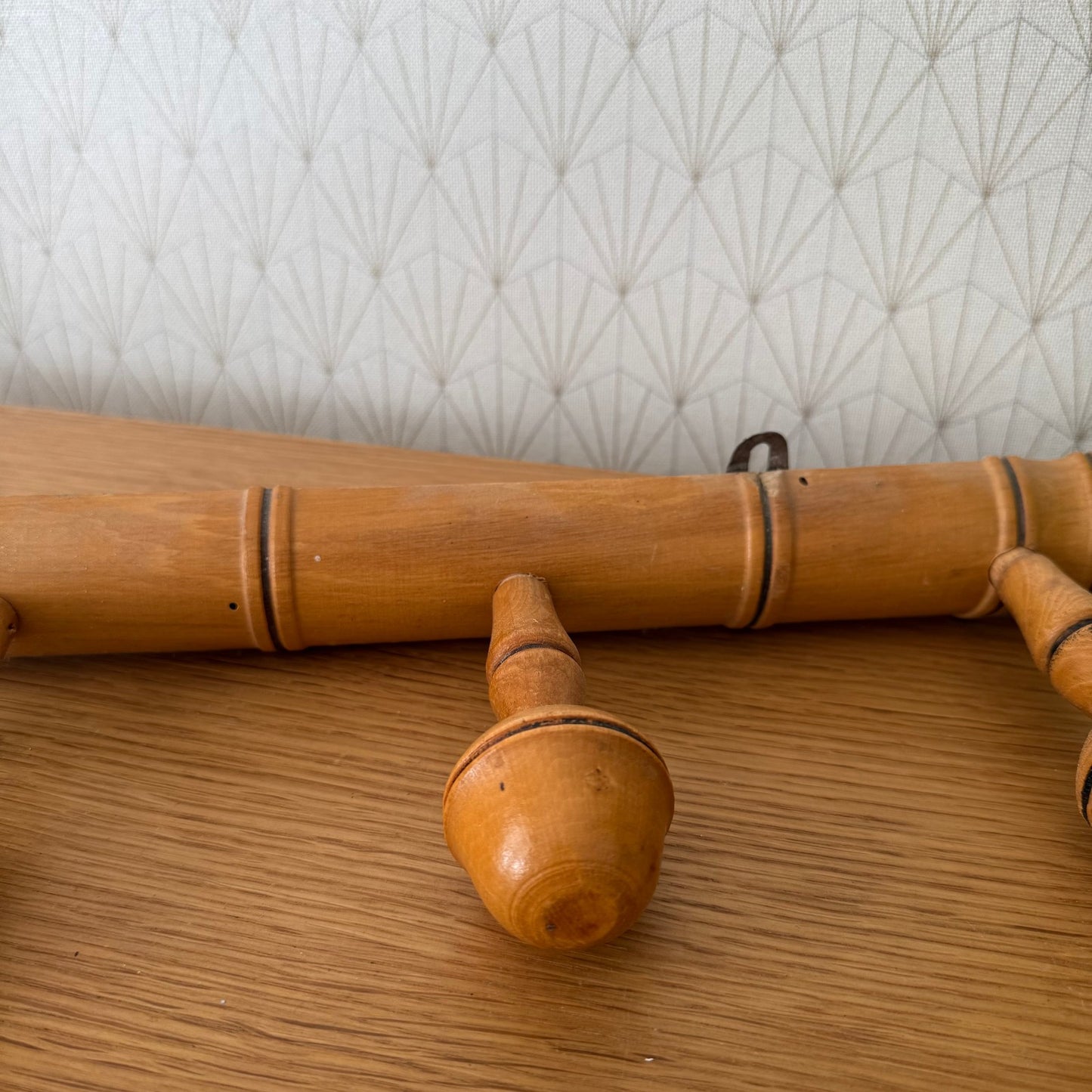 Antique Wooden French Coat Hook Hat 4 Pegs Hanger Faux Bamboo rack 0307258