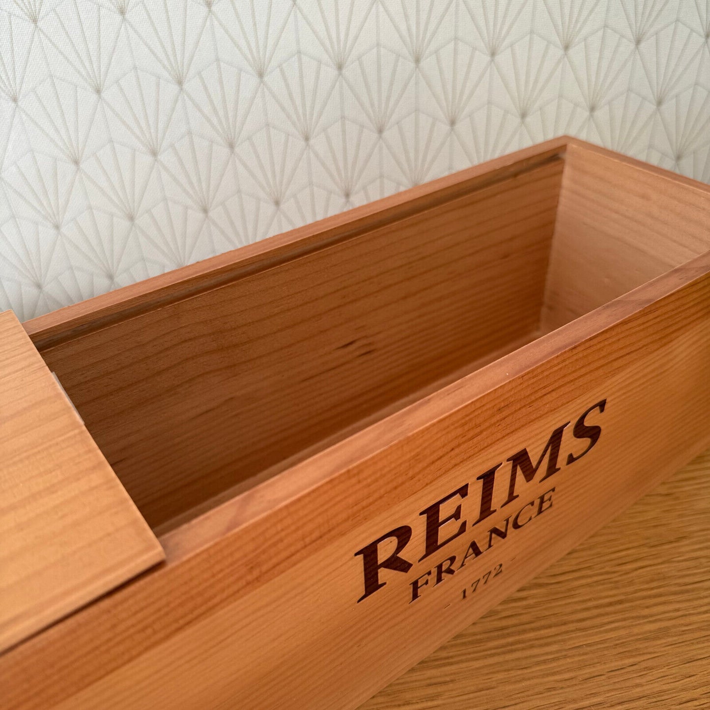 French Cuvée Privée Veuve Clicquot Champagne Bottle Crate Box 14" 2101253 - Fleamarketfrance