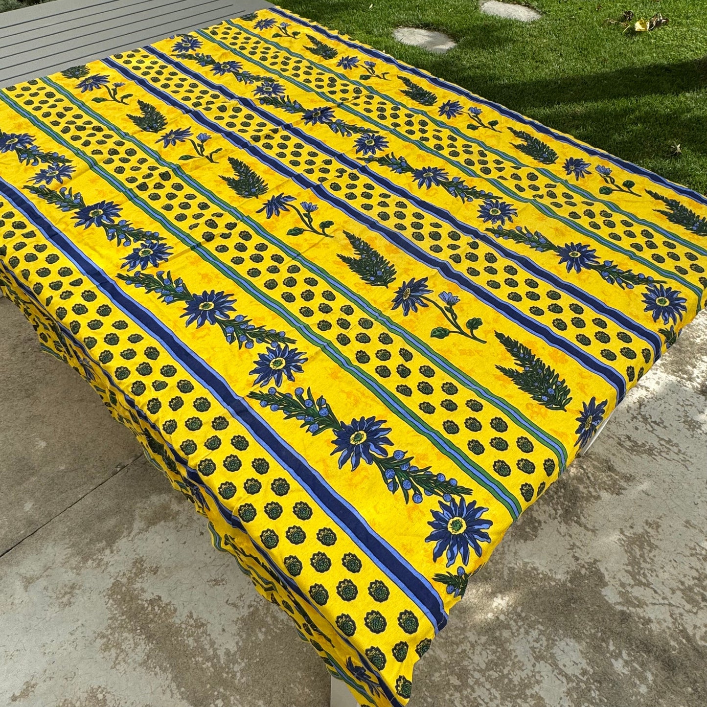 French Provencal Cotton Tablecloth Yellow Blue Sunflower Pattern 0709242 Unbranded