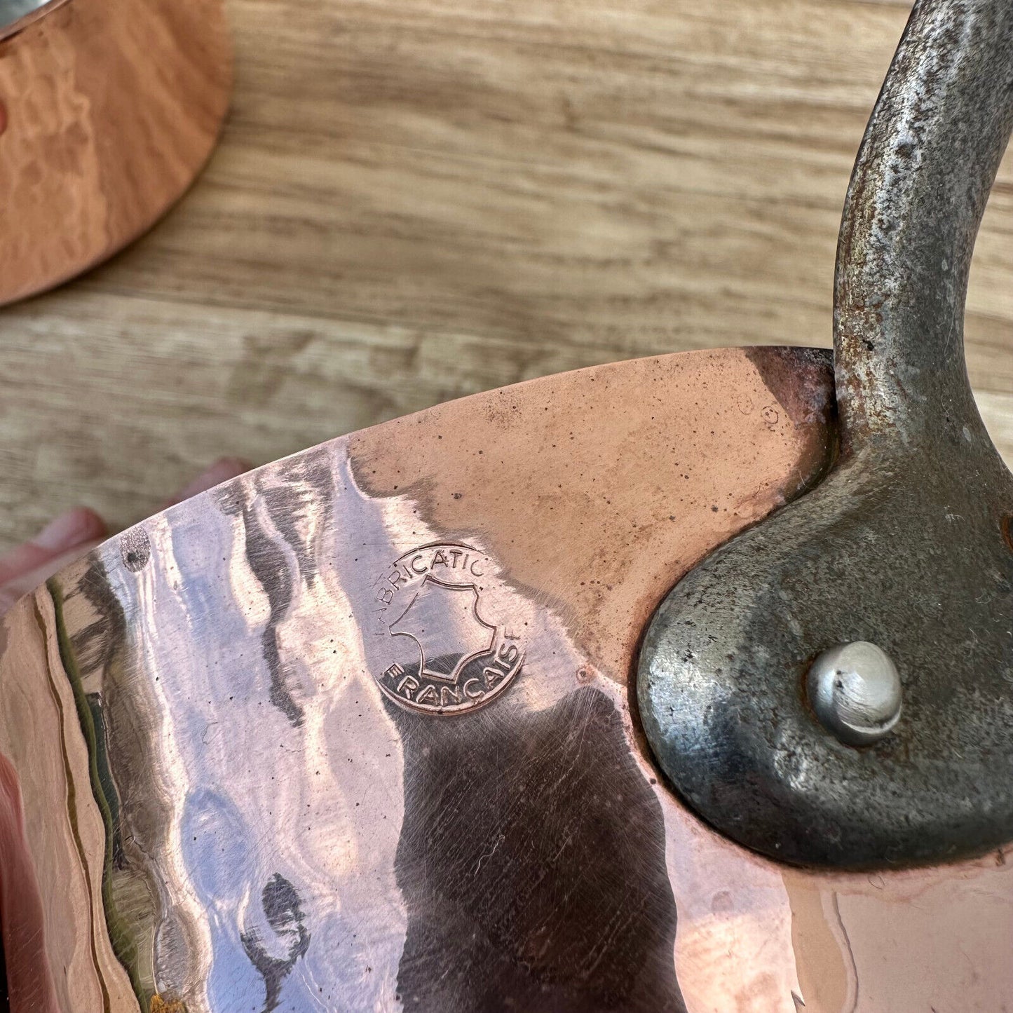 set of 3 hammered French copper pans 3kg 2mm 12092416 - Fleamarketfrance