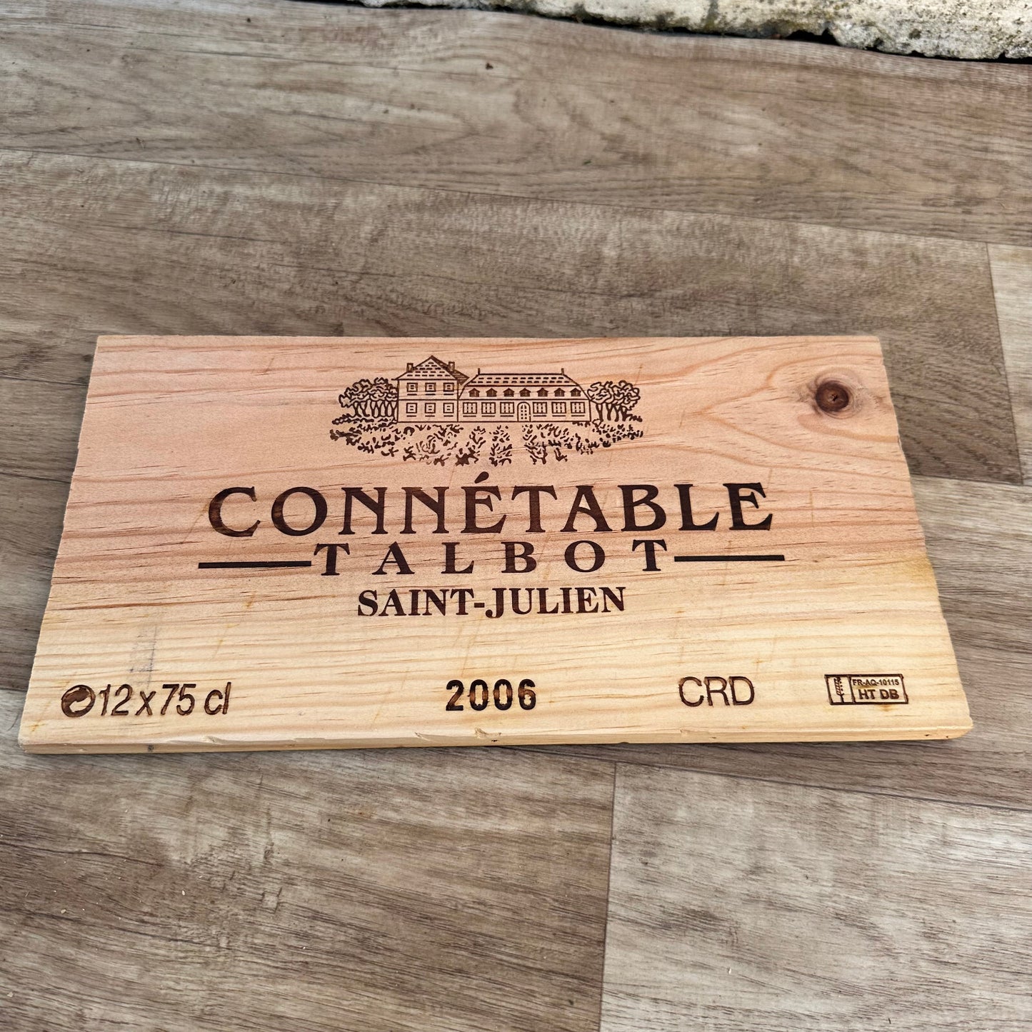 French wine crate Connetable Talbot Saint-Julien 2006 wooden panel 10022422 Château Talbot
