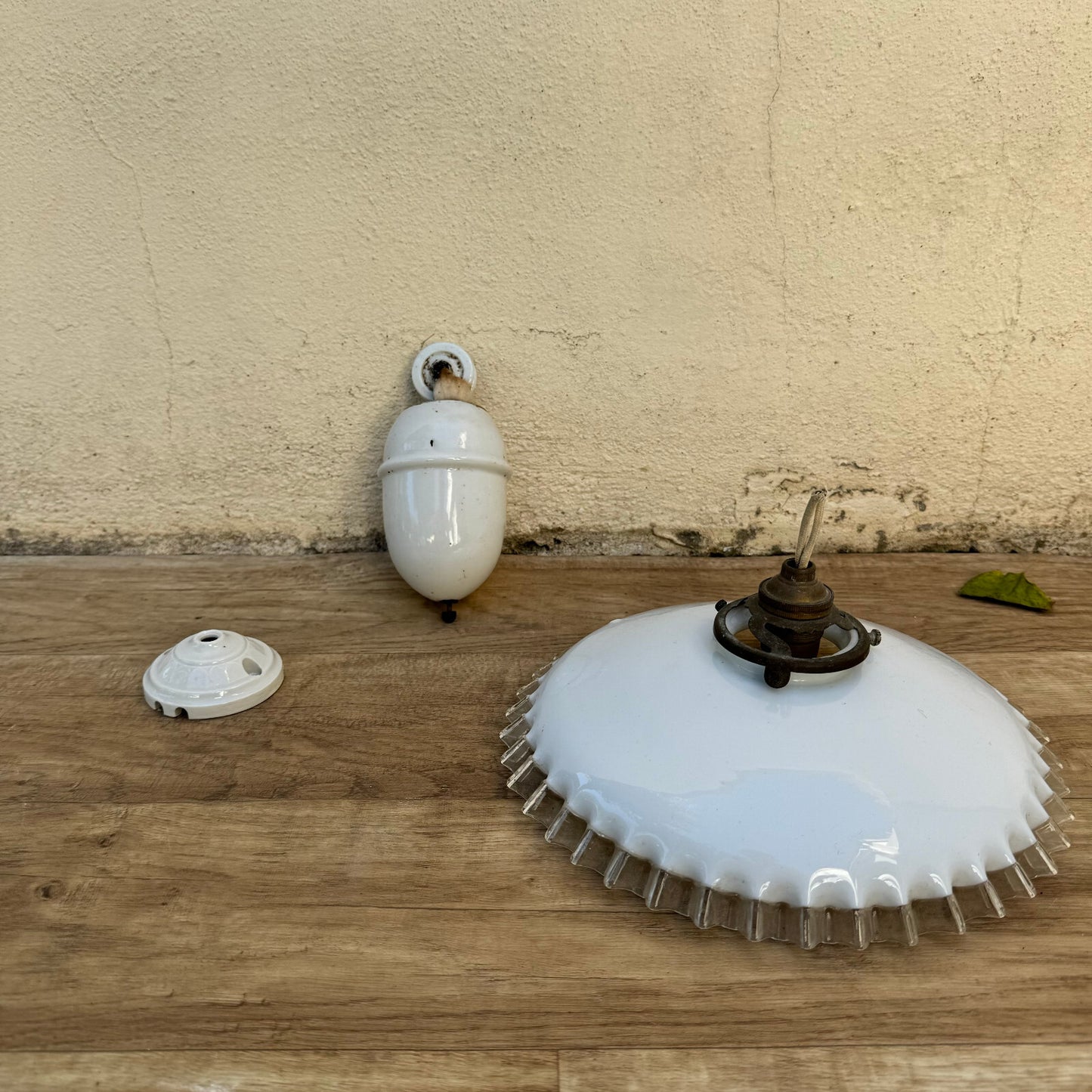 French Opaline Pendant Light White Porcelain Ceiling Suspension 12062415 Unbranded