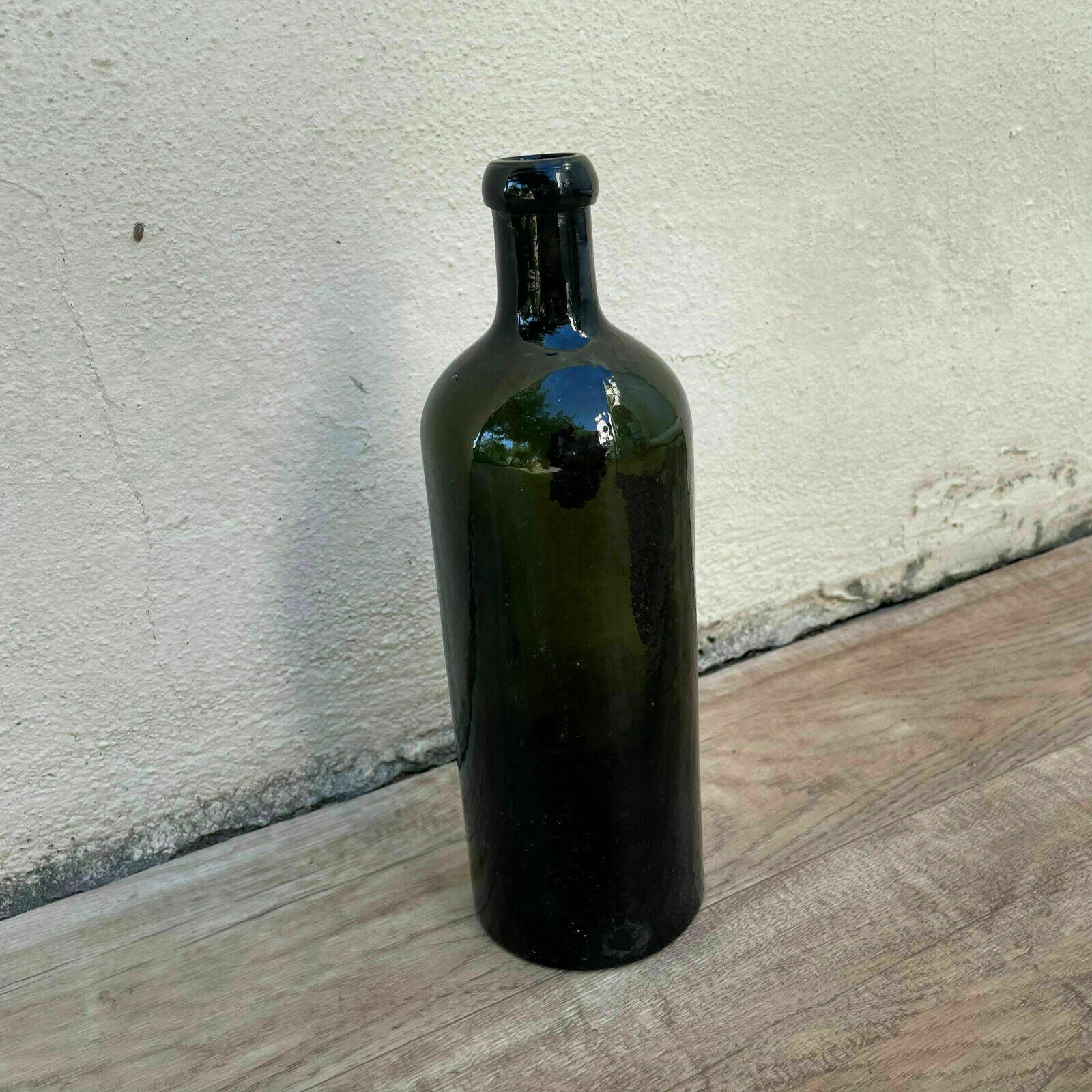 Old French Green Glass wine water pastis bottle circa 1920 1409219 - Fleamarketfrance