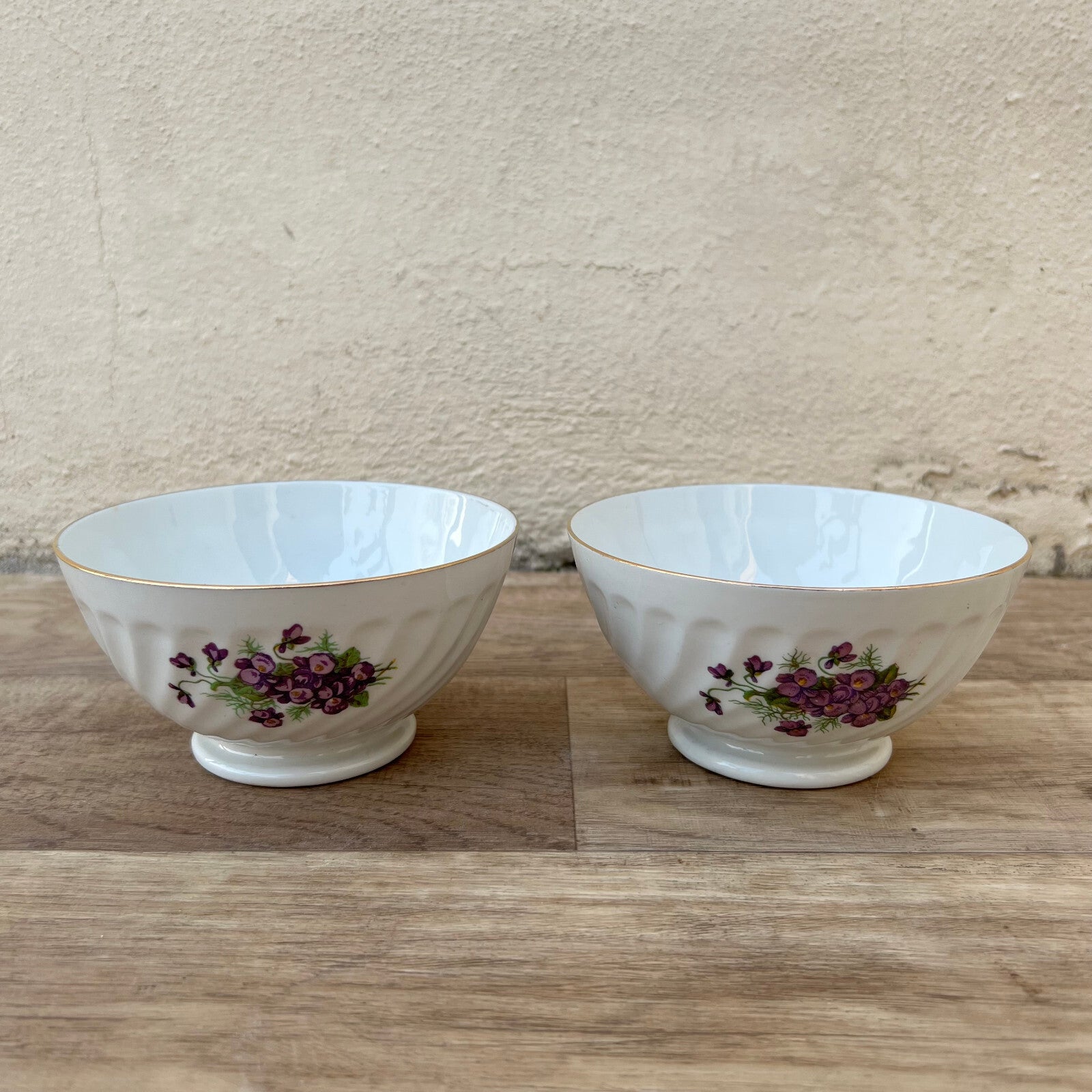 French Porcelain Bowls Violet Floral Vintage Breakfast Set of 2 12102424 Unbranded