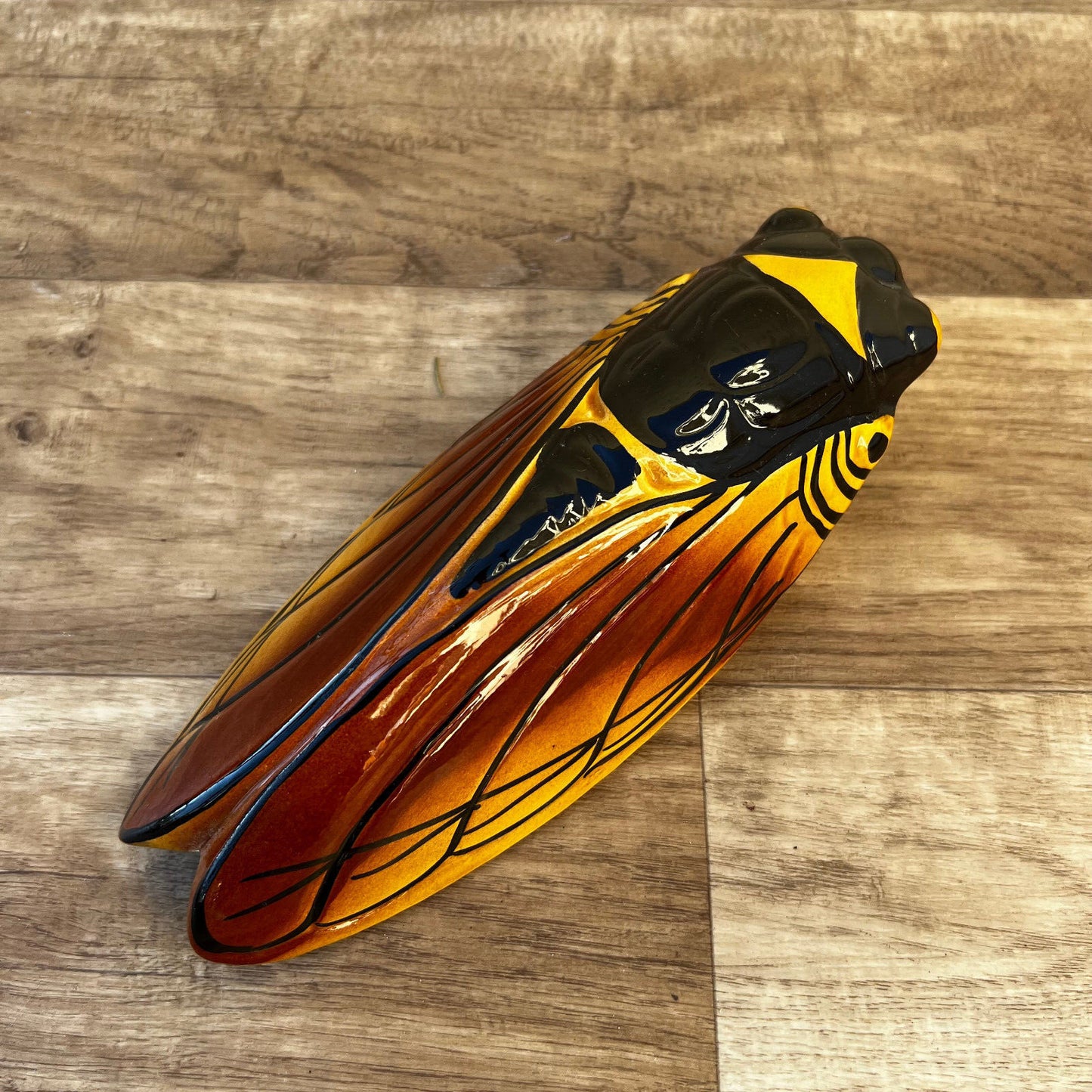 Vintage French MAJOLICA CICADA great shape WALL POCKET VASE 1012224 Unmarked