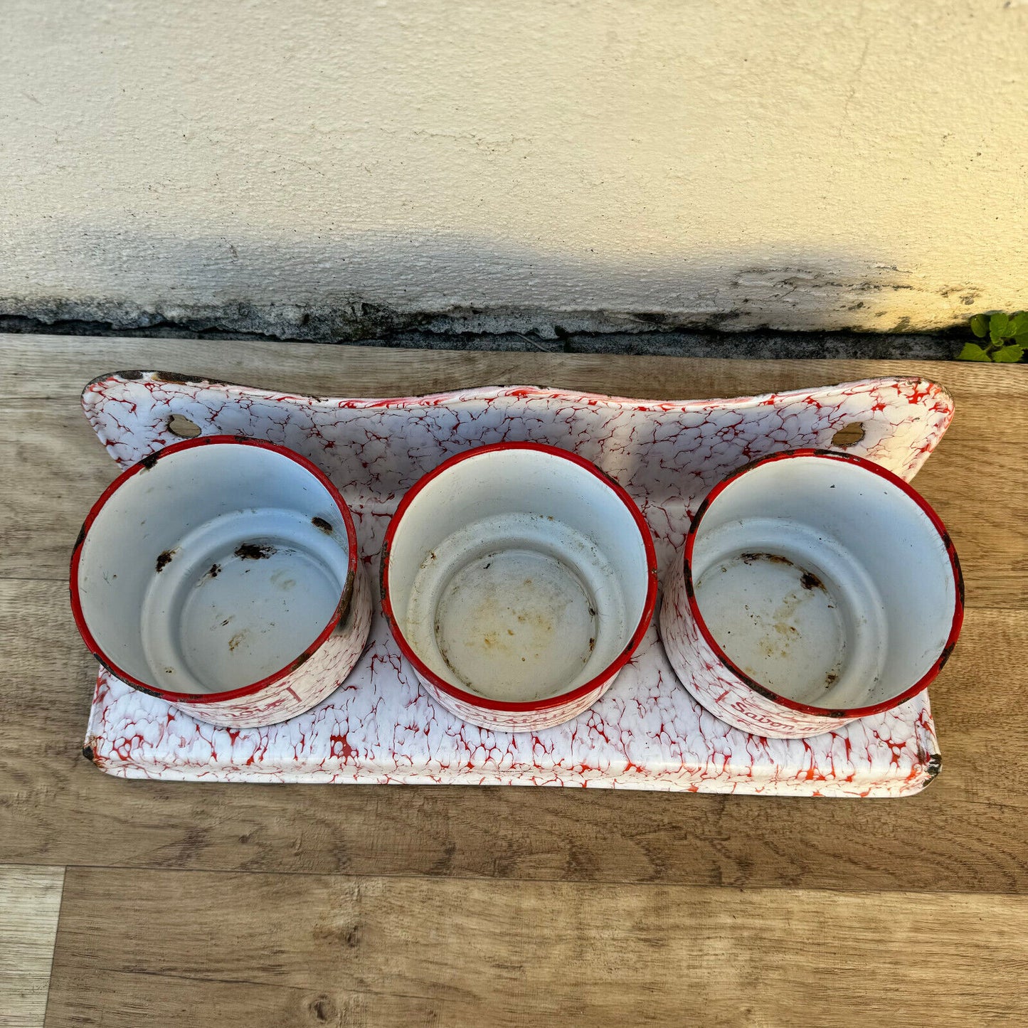 Vintage Enamel Wall White Metal Shelf w/Pots soap soude Rack 2410231 - Fleamarketfrance