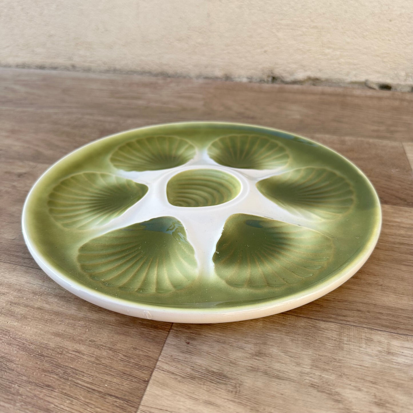 French Faience Oyster Plate Moulin Des Loups Green Vintage 17122210 moulin des loups