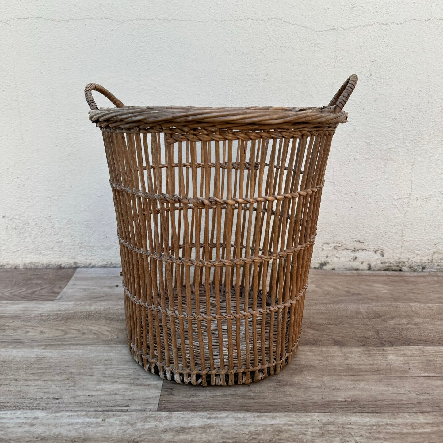 French Wicker Basket office decoration Chic Vintage Woven Rattan 1006245 Fleamarketfrance