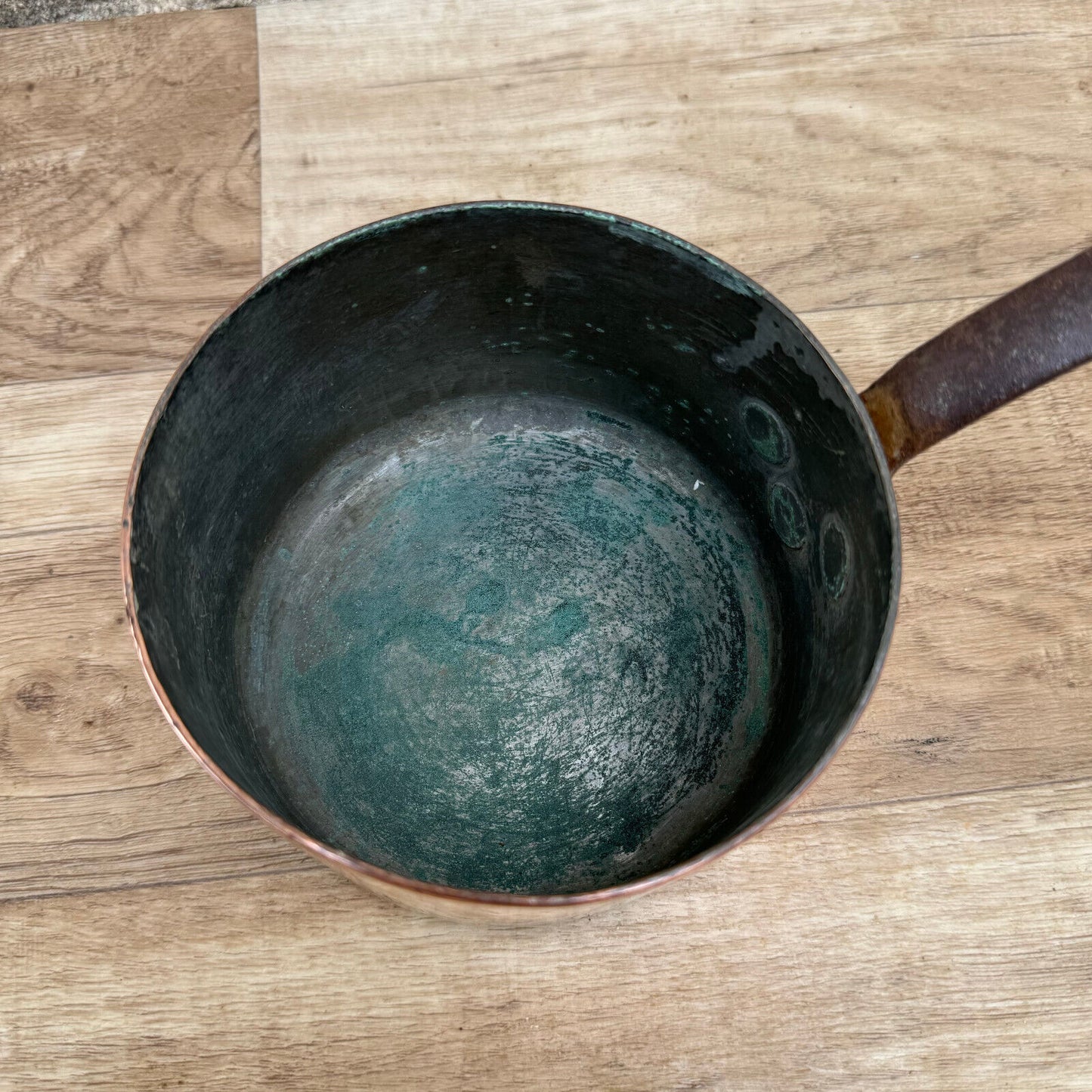 OLD copper pan French tin lining MAGASINS DU LOUVRE PARIS 19092418 - Fleamarketfrance