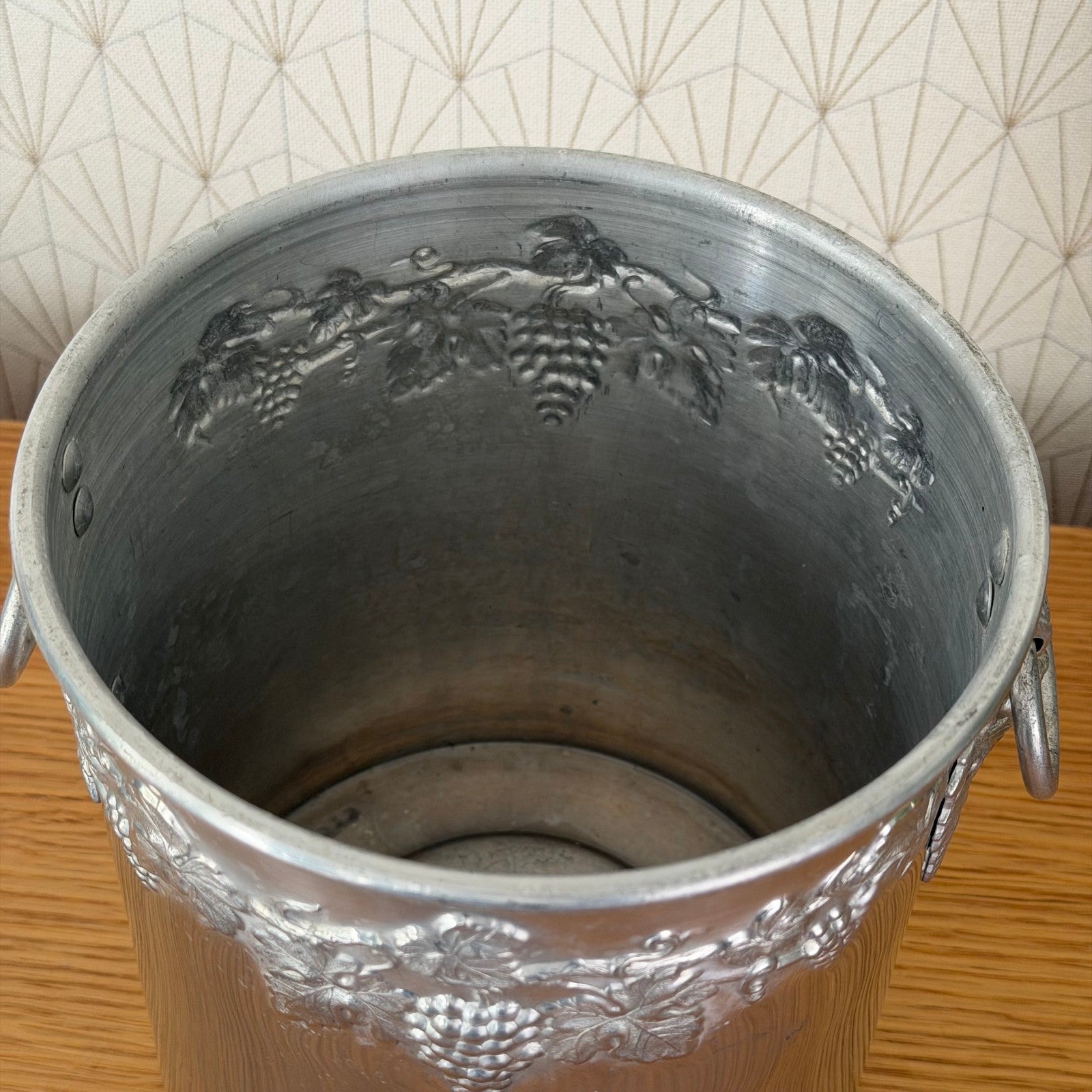 Vintage Moet Chandon Ice Bucket French Champagne Cooler Silver 2110251 Fleamarketfrance : French vintage and antique decor