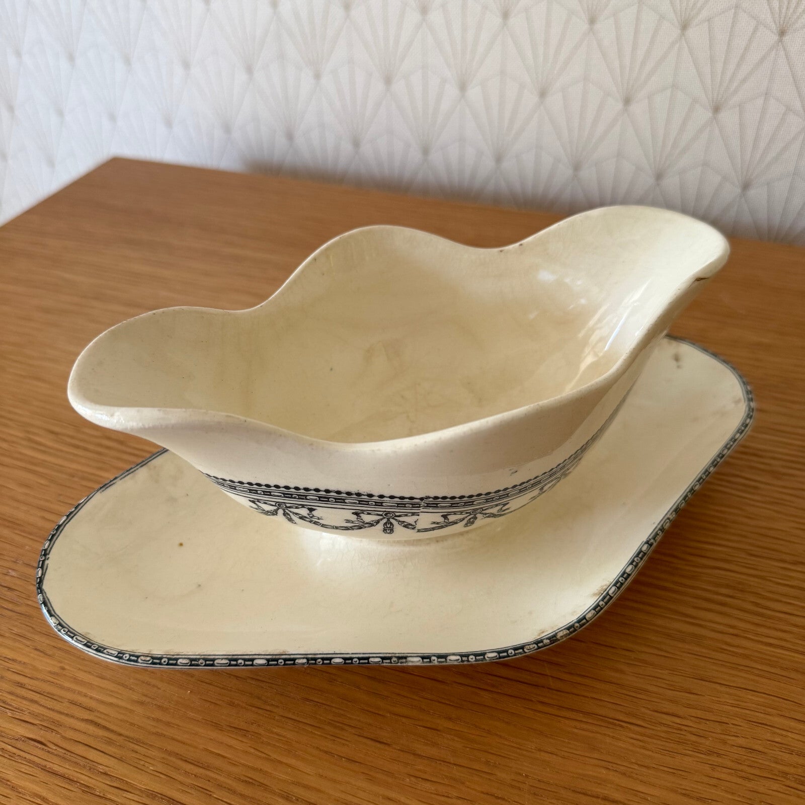French Ironstone Gravy Boat Louis XVI Garland Salins Transferware 05052514 salins