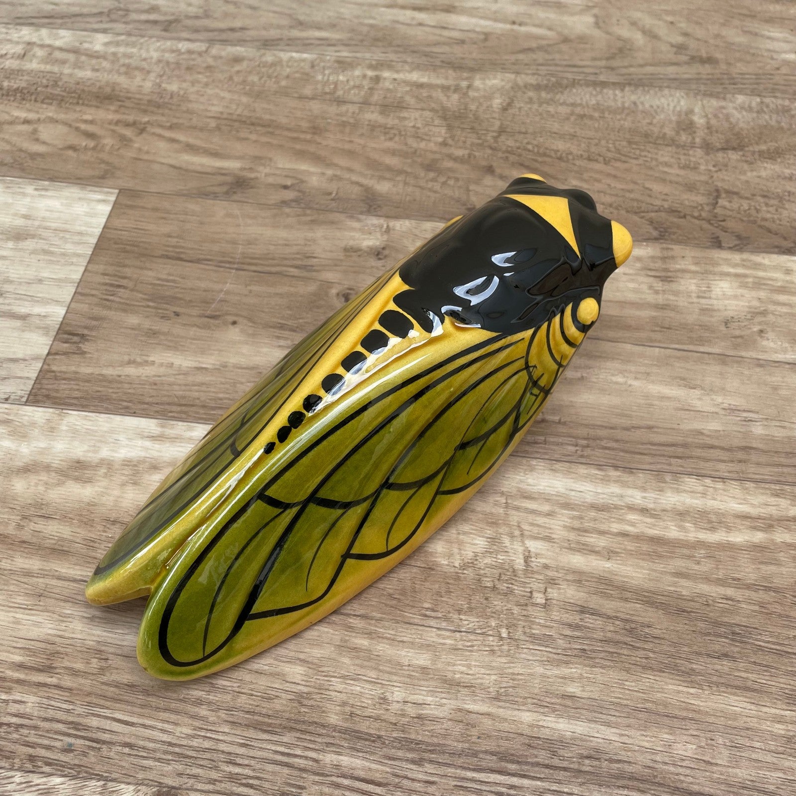 Vintage French Majolica Cicada Wall Pocket Vase Provence 0910251* Unmarked