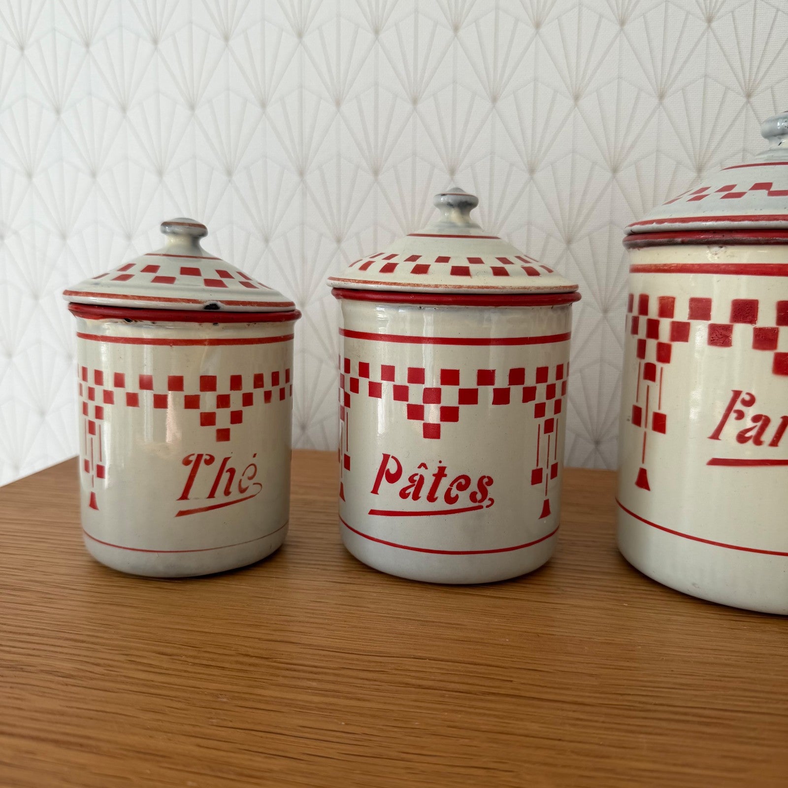 Bistro Set 4 French Enameled Vintage Canisters Lustucru 1900 s 2101261 Fleamarketfrance : French vintage and antique decor