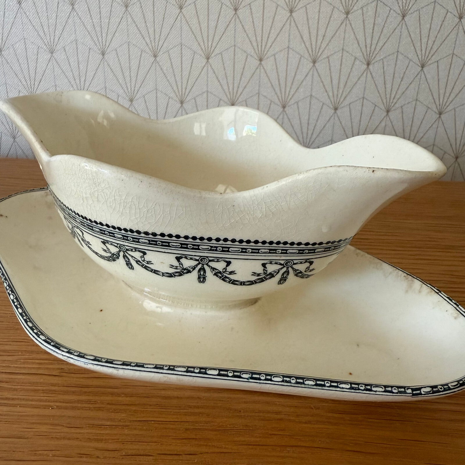 French Ironstone Gravy Boat Louis XVI Garland Salins Transferware 05052514 salins