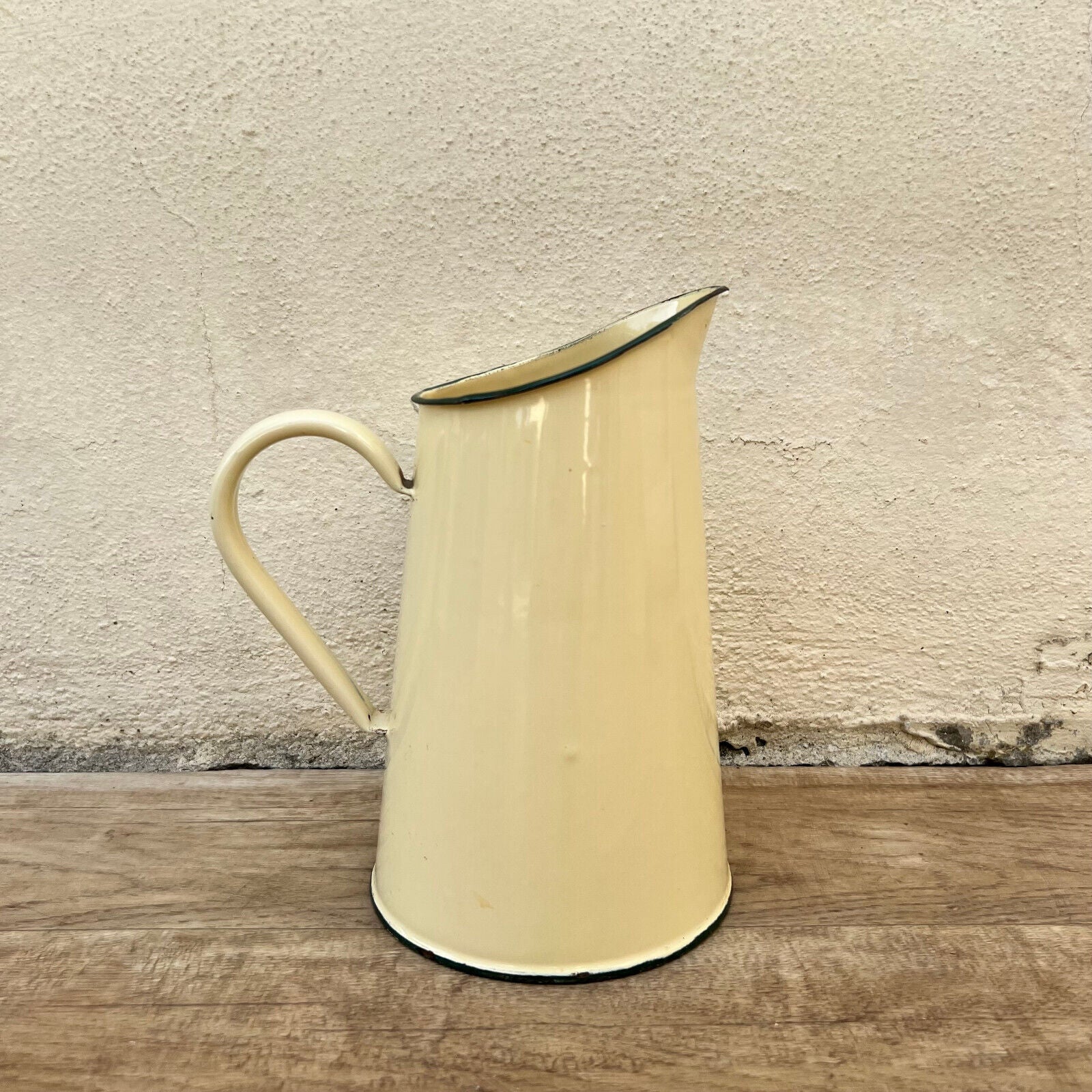 Vintage French Enamel pitcher jug water beige 2605227 - Fleamarketfrance