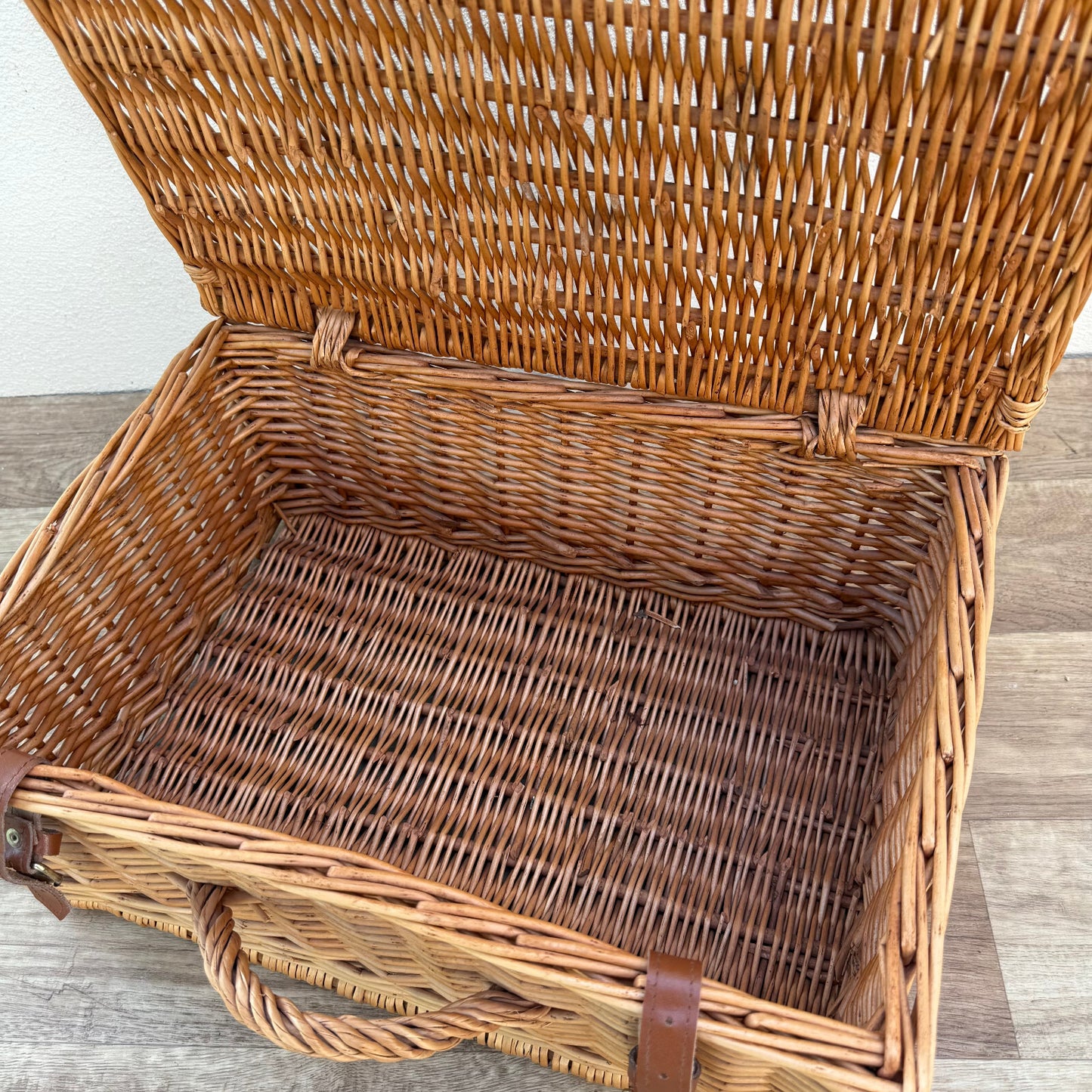Vintage French Wicker Wicker Picnic Basket Large 1308252* Unbranded