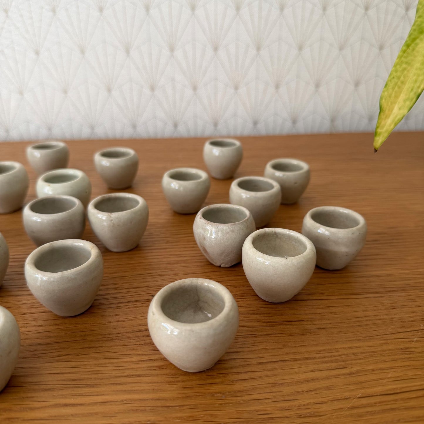 French Escargot Pots Set 12 Vintage Stoneware Snail Cups Pinch Bowls 2805261 Unbranded