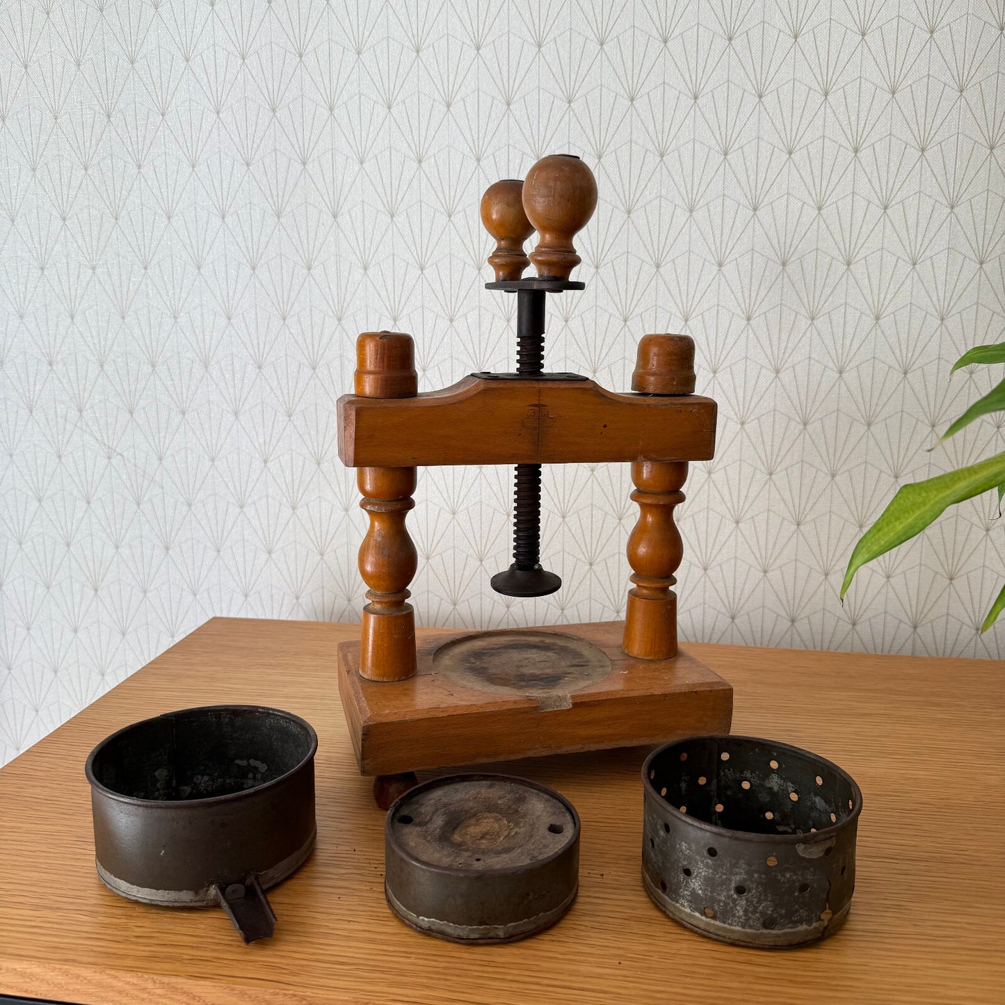 French Antique Table Top Press Duck Press Cheese Press Fruit/Meat Press 1906257 Unbranded