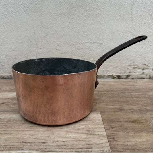 OLD copper pan French tin lining MAGASINS DU LOUVRE PARIS 19092416 - Fleamarketfrance