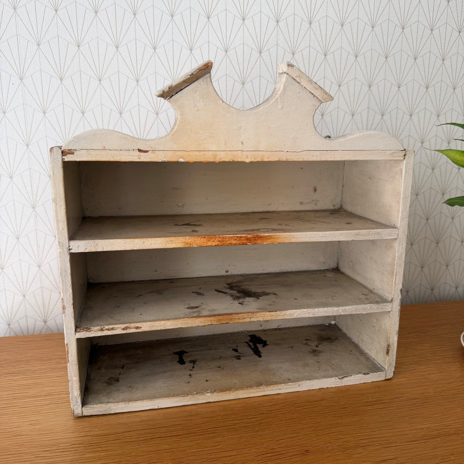 French Antique Wall Shelf Wooden Crown Pediment 3 Tiers Vintage 1908261 Wooden