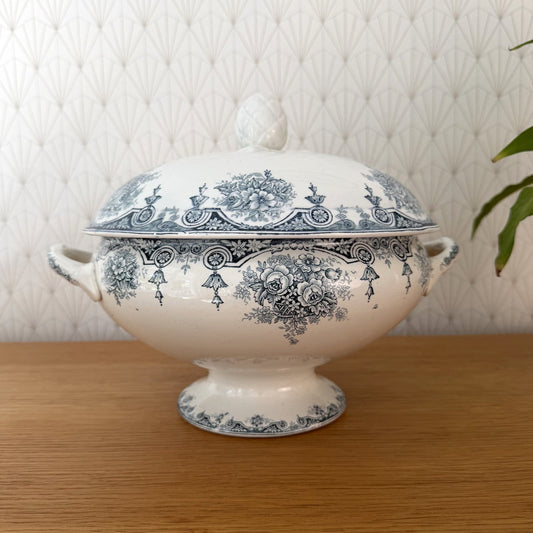 French Tureen Earthenware White Blue Fruits Bowl Terre De Fer 2210251 Fleamarketfrance : French vintage and antique decor