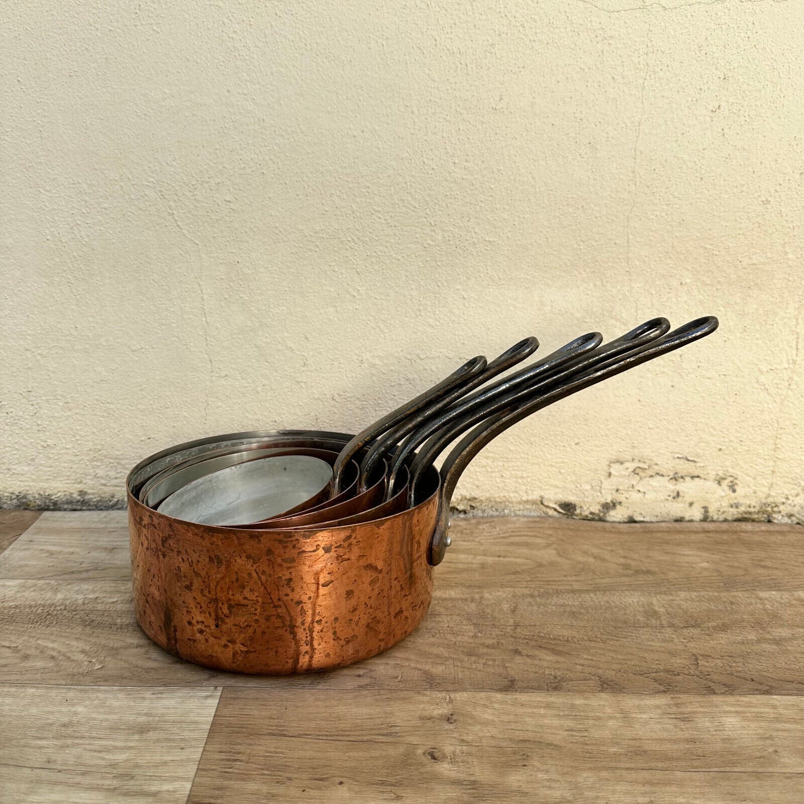 set of 5 French copper pans handle made in France 2510235 - Fleamarketfrance