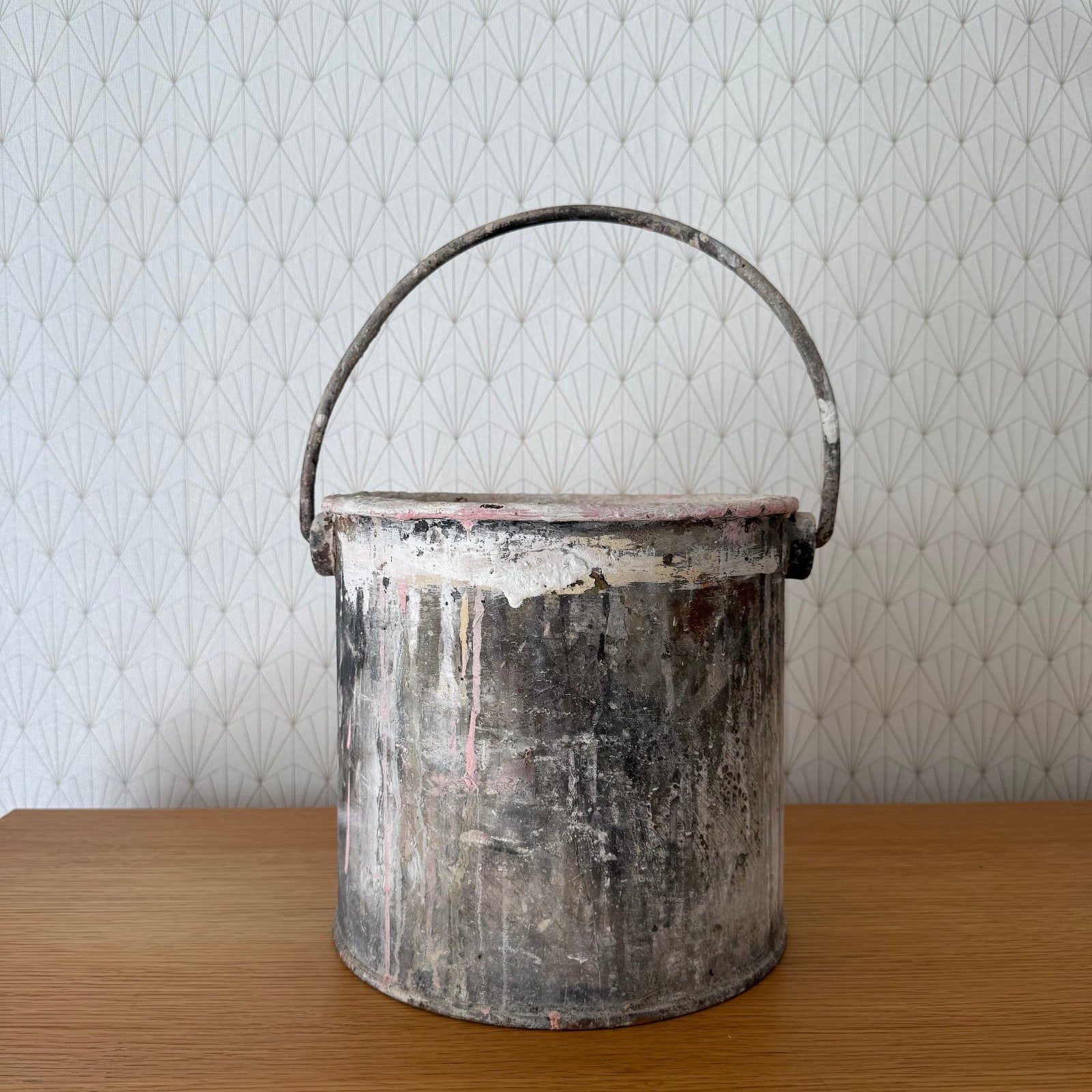 French Paint Bucket Vintage Industrial Metal Decorator Pot Handle 1310254 Fleamarketfrance : French vintage and antique decor