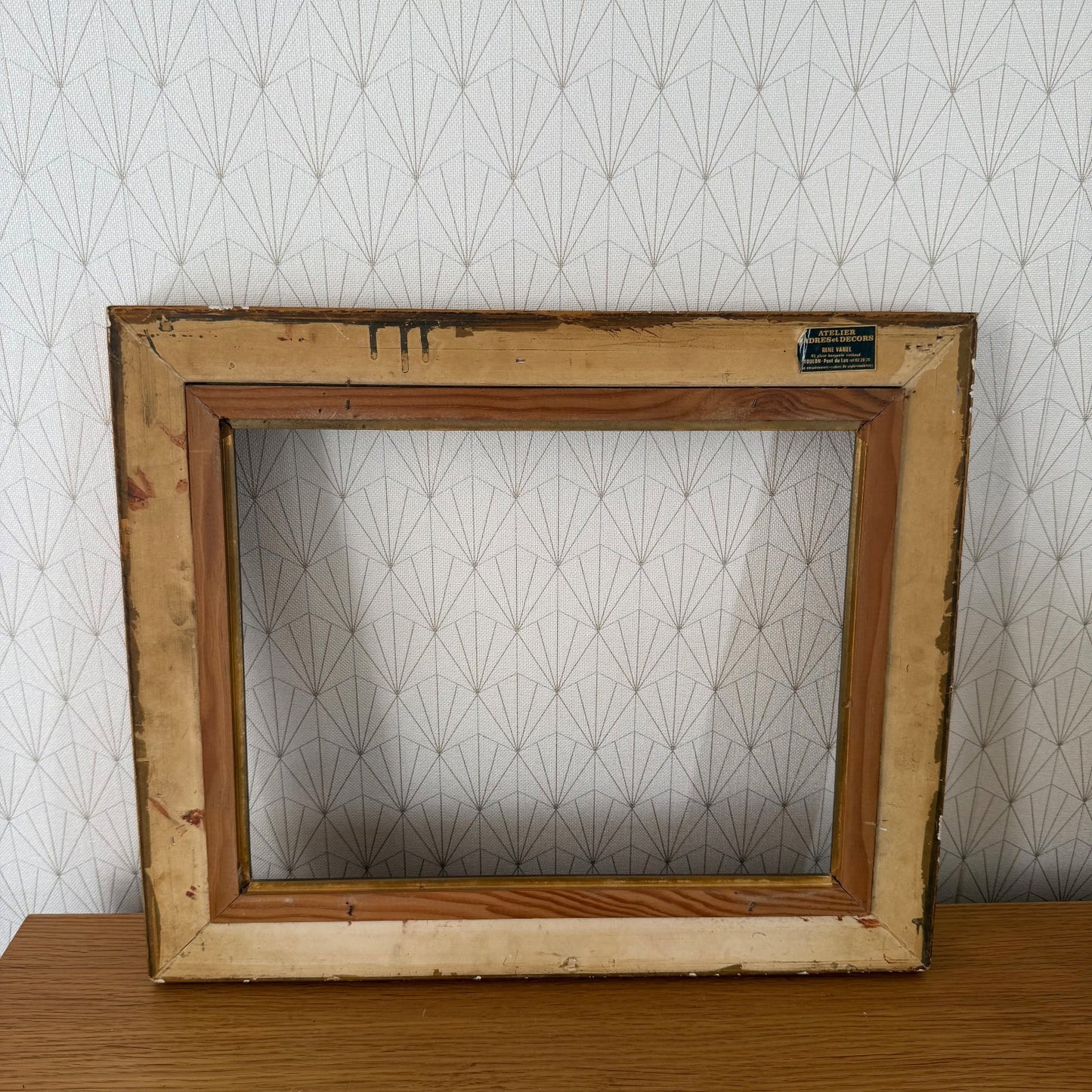 French Vintage Gold Picture Frame Red Velvet Wood 04082610