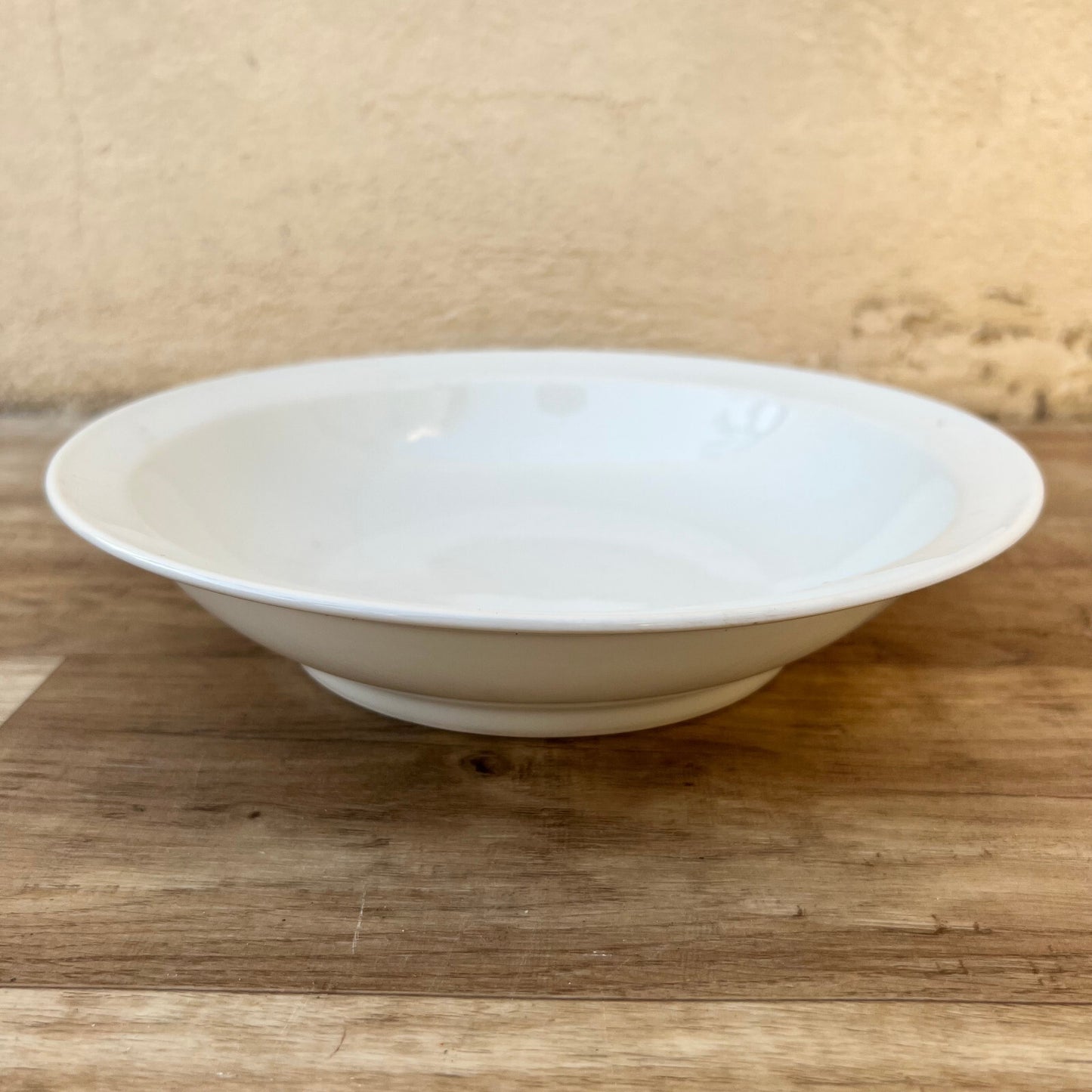 French Ironstone Bowl White Farmhouse Vintage Fruit Serving 10" 26092210 Unmarked