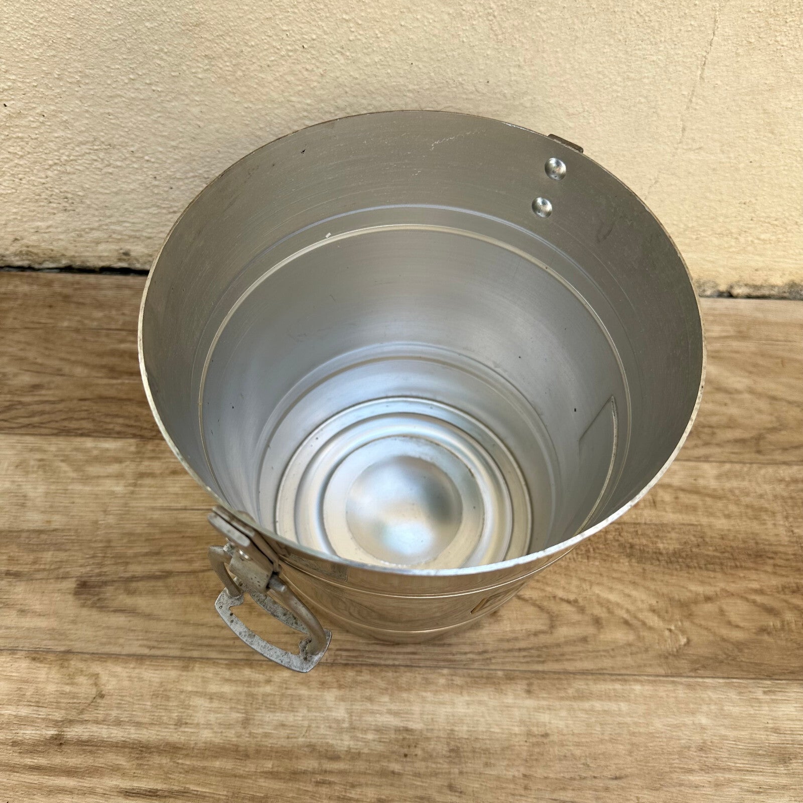 Vintage Perrier Jouet Champagne Ice Bucket French Metal Cooler 2802254 Perrier-Jouët