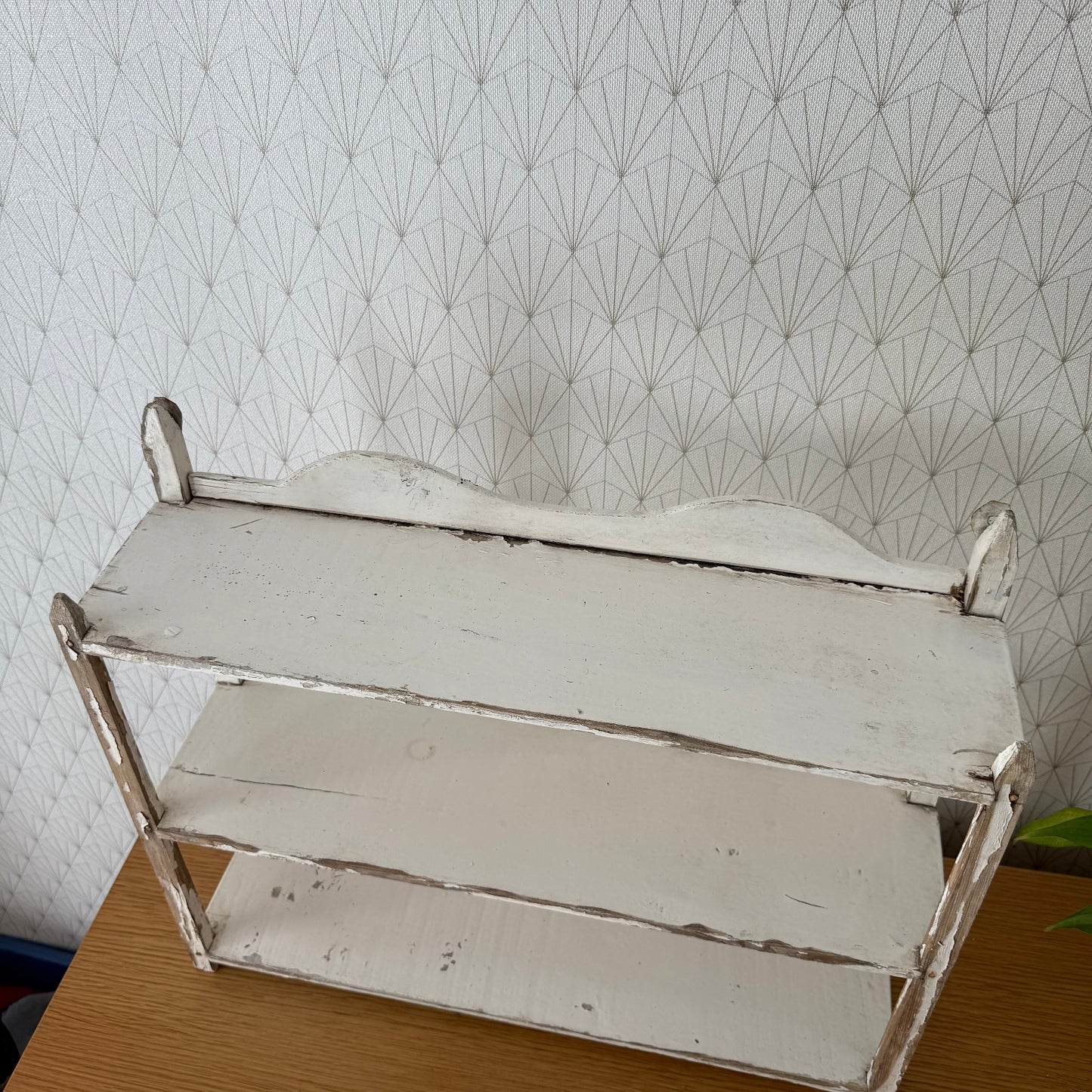 Vintage French Wall Wooden White Shelf Shabby Farm Patina 0407256