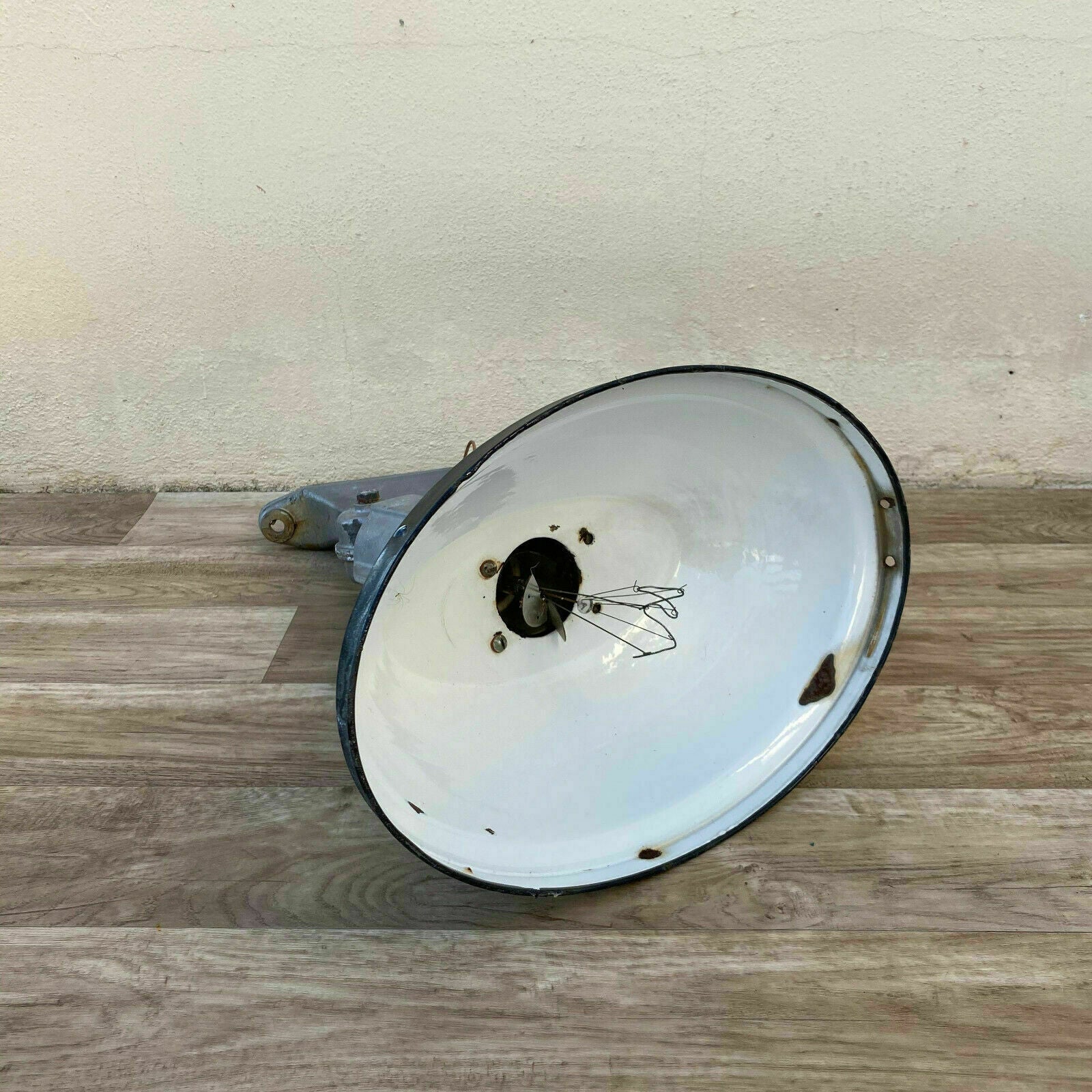 French Industrial Enamel Wall Light 1950s Vintage Loft Decor 25114196 Unbranded