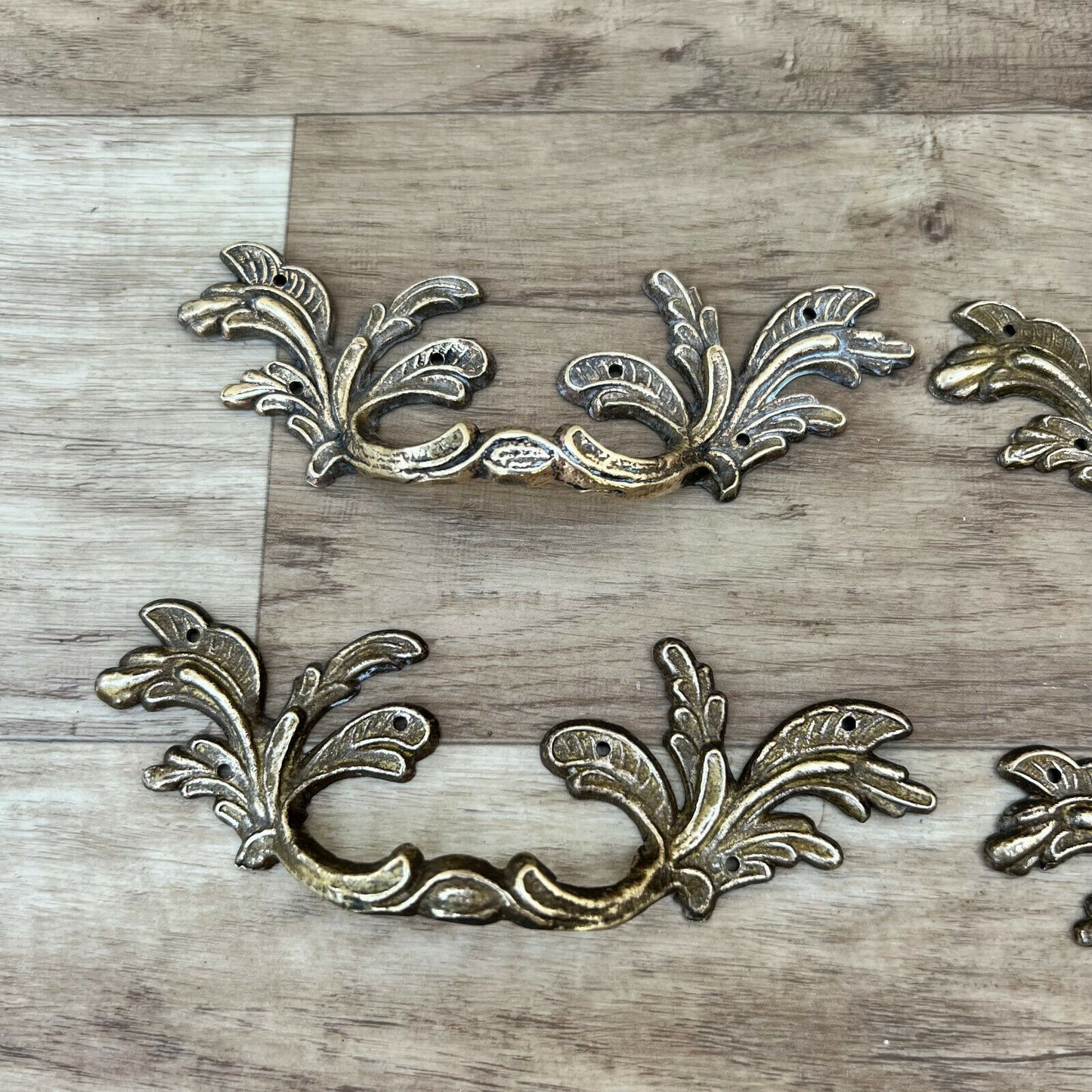 5" French Provincial drawer pulls Shabby Chic Handle Brass Lot of 4 2305228 - Fleamarketfrance