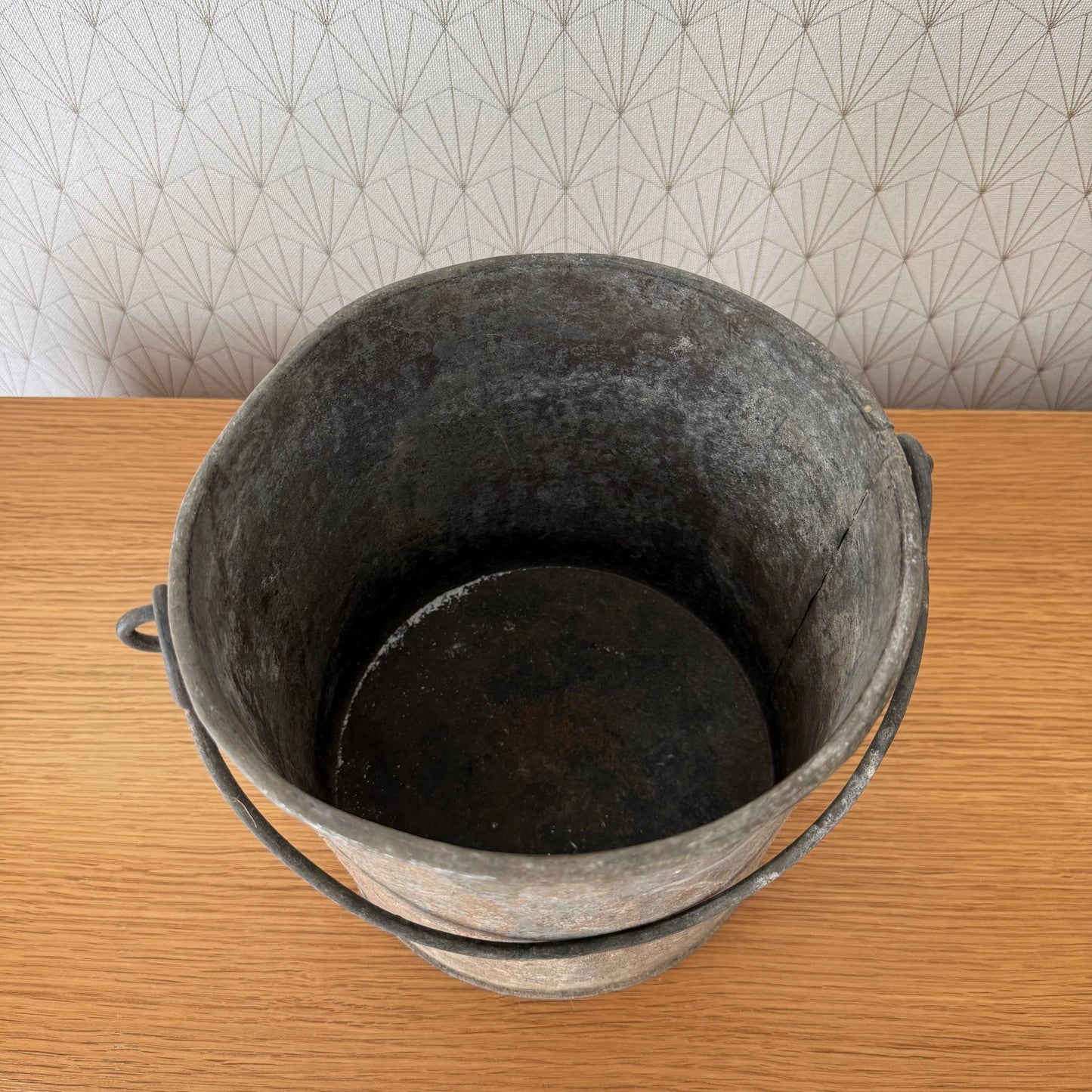 Vintage French Paint Pot Industrial Metal Bucket Decorator 1310253 Fleamarketfrance