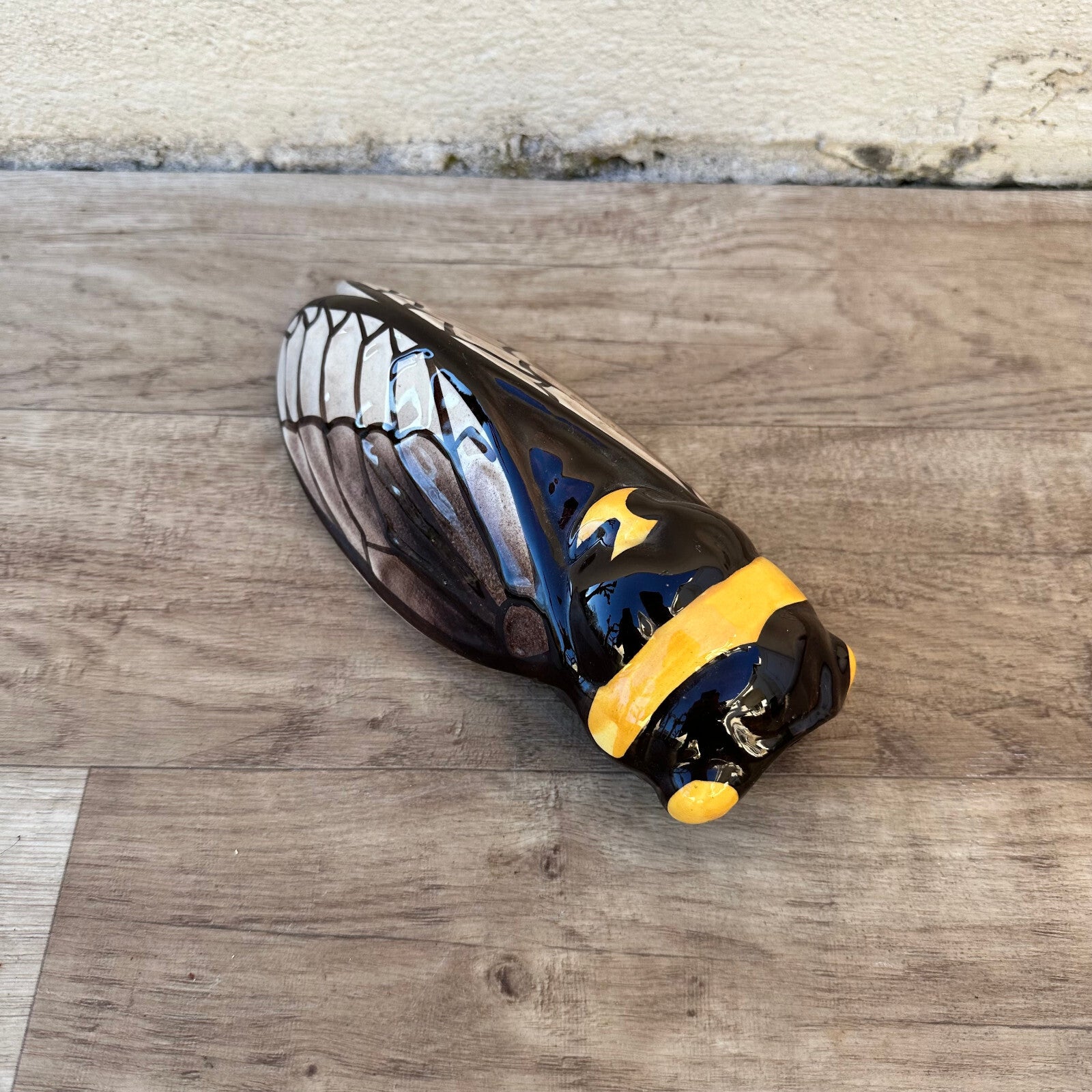 French Majolica Cicada Wall Pocket Vase Vintage Pottery 8.25" 2202237 Unmarked