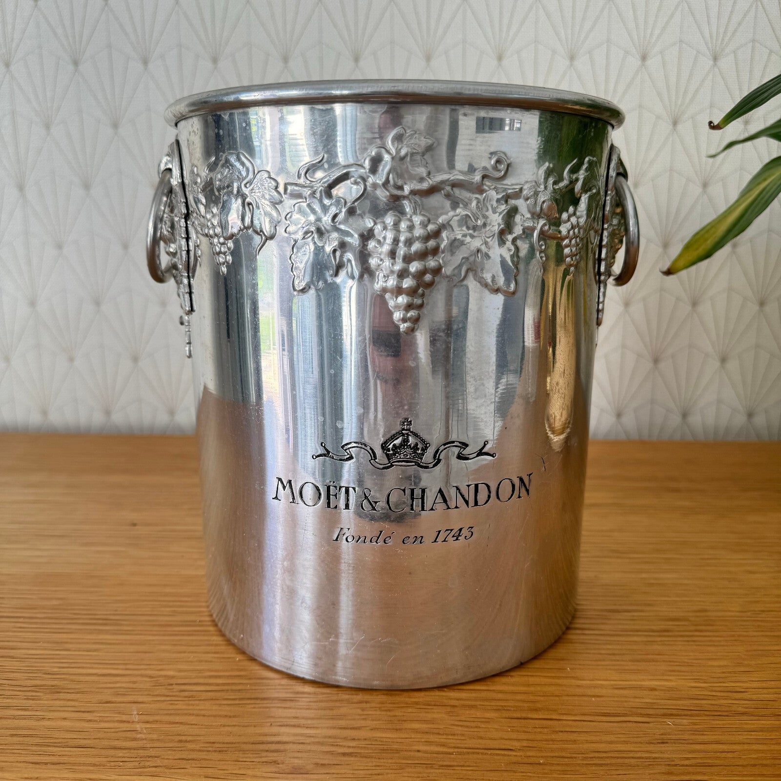 Vintage French Moet Chandon Ice Bucket Silver Metal Champagne Cooler 2404246 Moët & Chandon