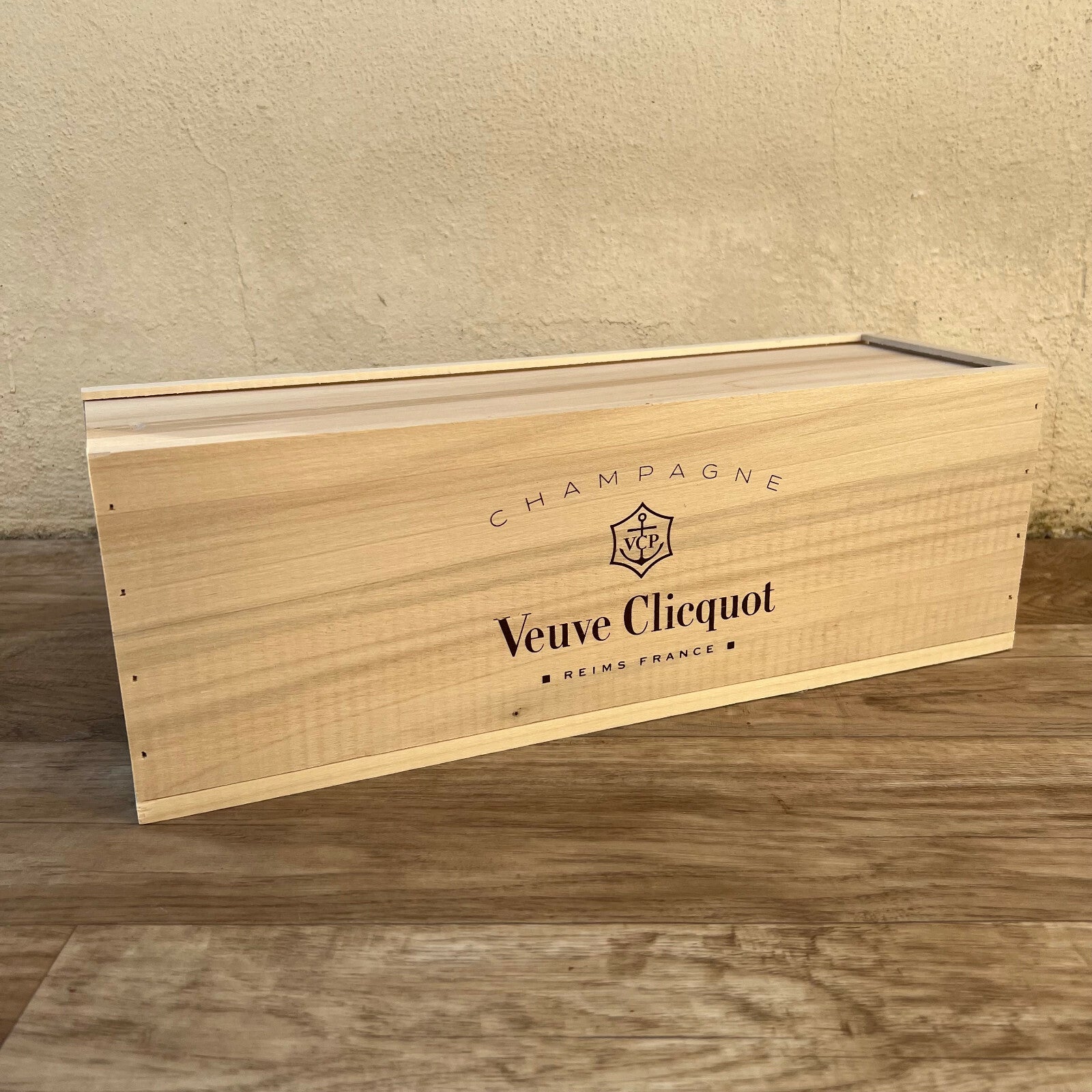 Vintage Veuve Clicquot Wooden Crate Champagne Box Magnum Size 3010251 Veuve Clicquot