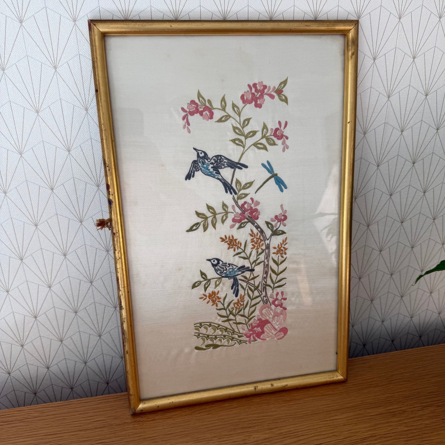 Vintage Chinese Silk Embroidery Birds Flowers Gold Frame 18x12" 2710253 Fleamarketfrance : French vintage and antique decor