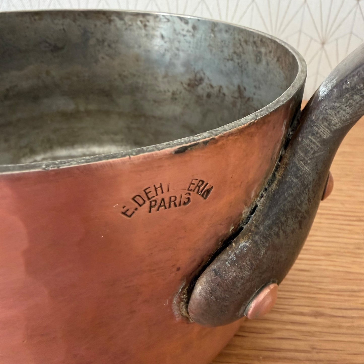 French Copper Saucepan E Dehillerin Paris Tin Lined Hammered 1606261 Unbranded