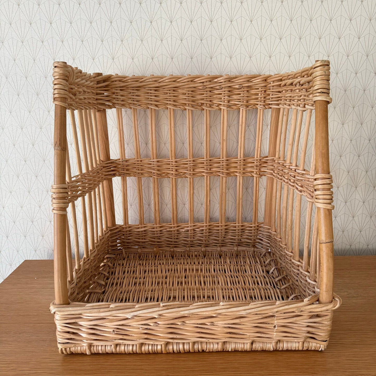 Vintage French Wicker Basket Vintage rattan bakery display bread 0901253 - Fleamarketfrance