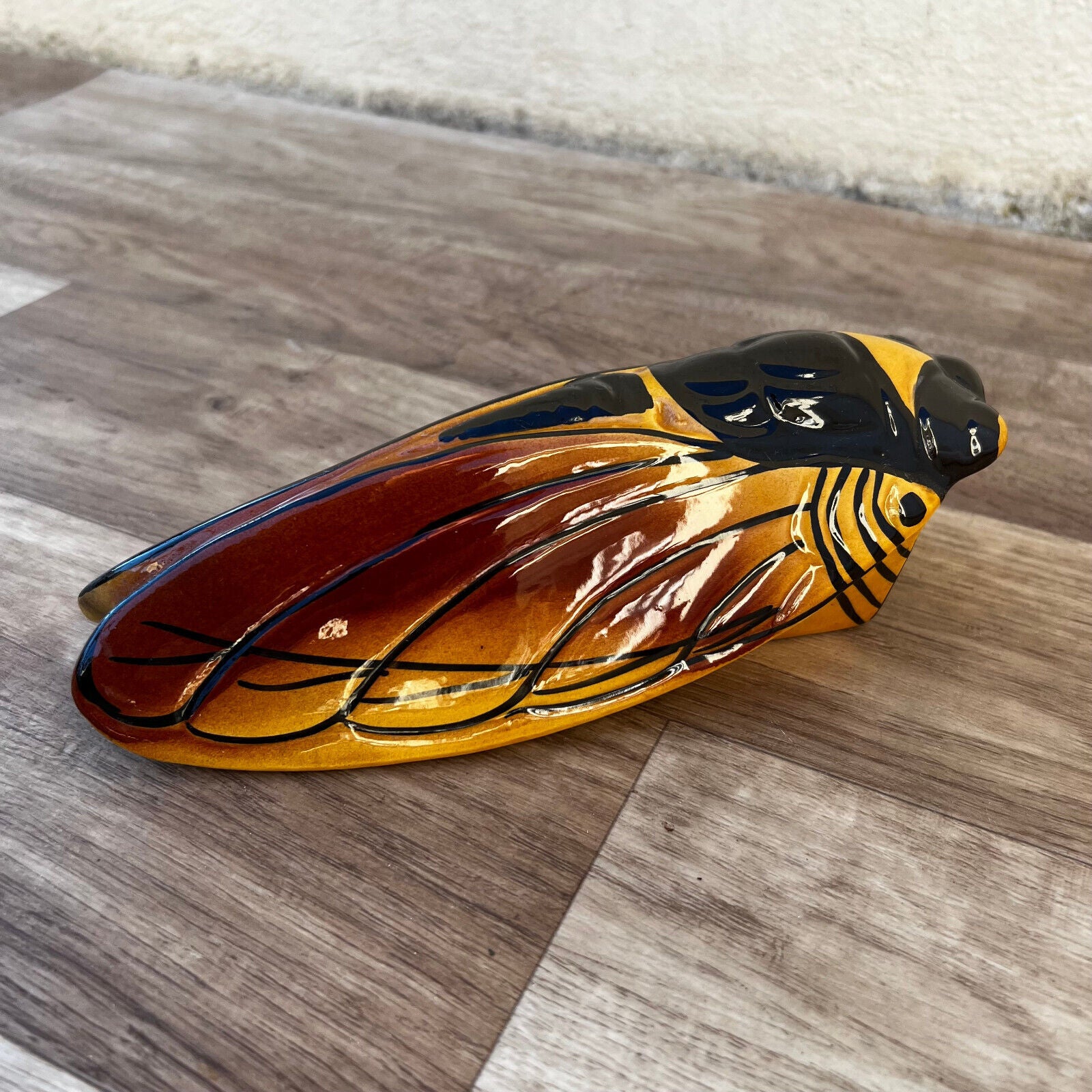 Vintage French MAJOLICA CICADA great shape WALL POCKET VASE 1012224 - Fleamarketfrance