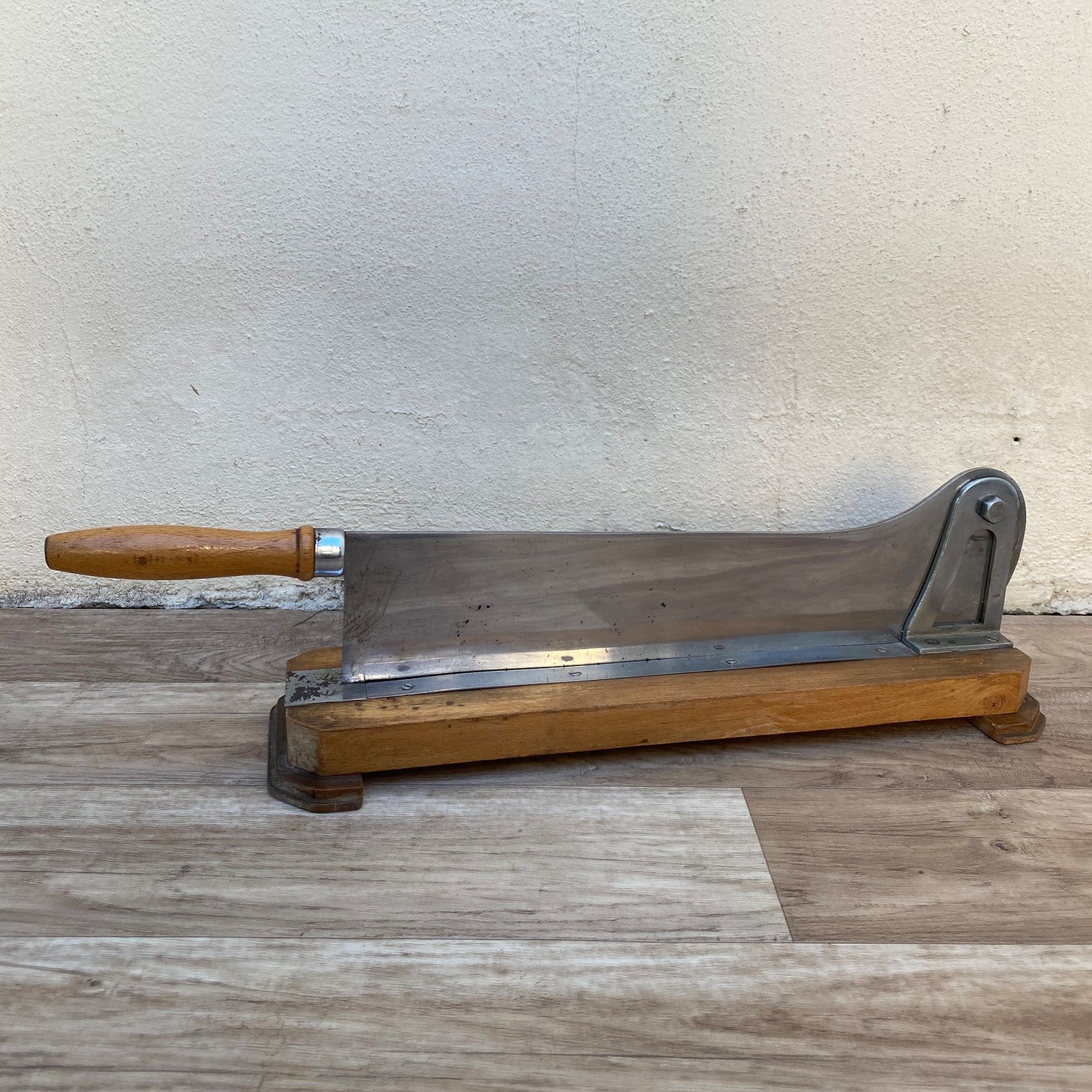 Vintage French bread slicer Bargoin wooden cutting board restaurant 04072621 Fleamarketfrance