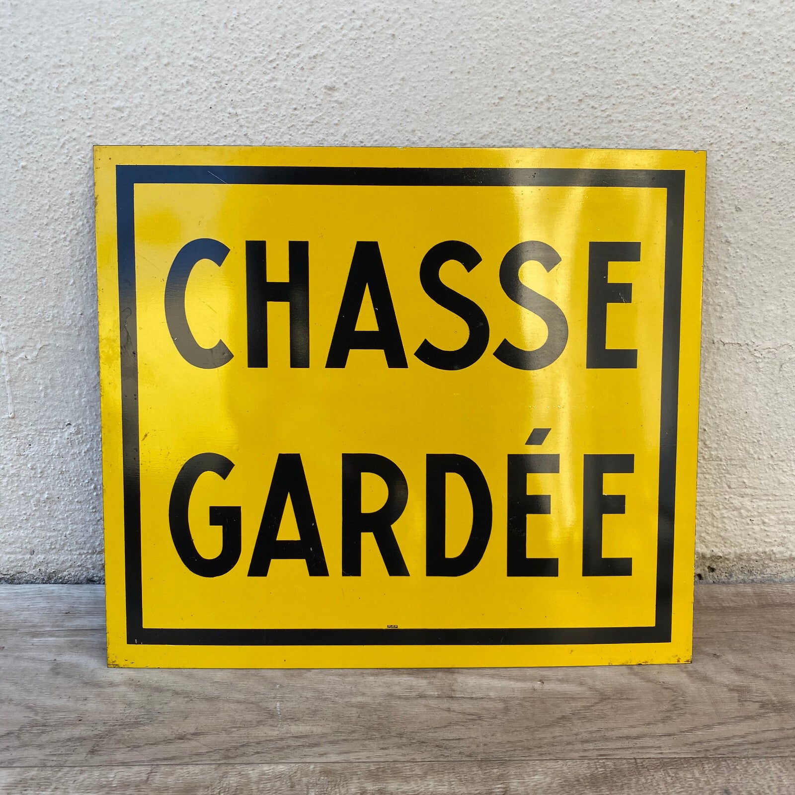 Vintage French Hunting Sign Chasse Gardee Metal Yellow Black 03102216 Unbranded