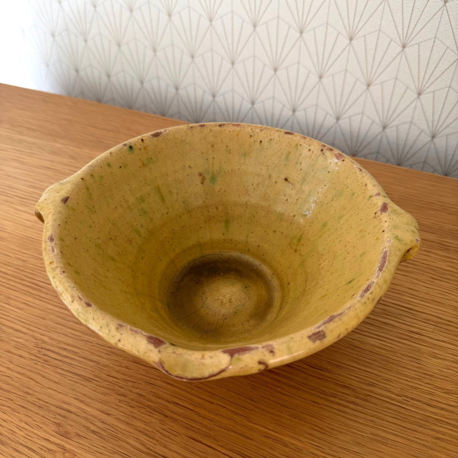 VINTAGE FRENCH GLAZED YELLOW MIXING BOWL TERRINE TIAN 8 1/2" 2210252 Fleamarketfrance : French vintage and antique decor