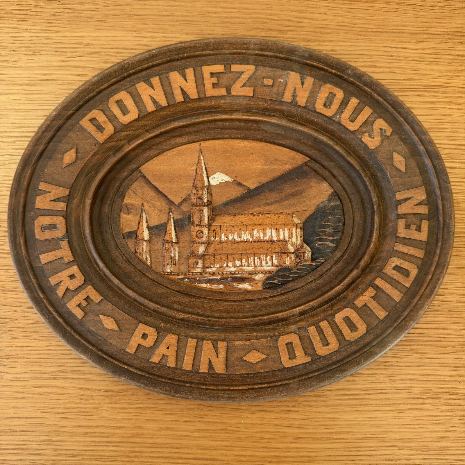 Antique Vintage Round European Bread Or Chopping Cutting Board Wood 0302265 Unbranded