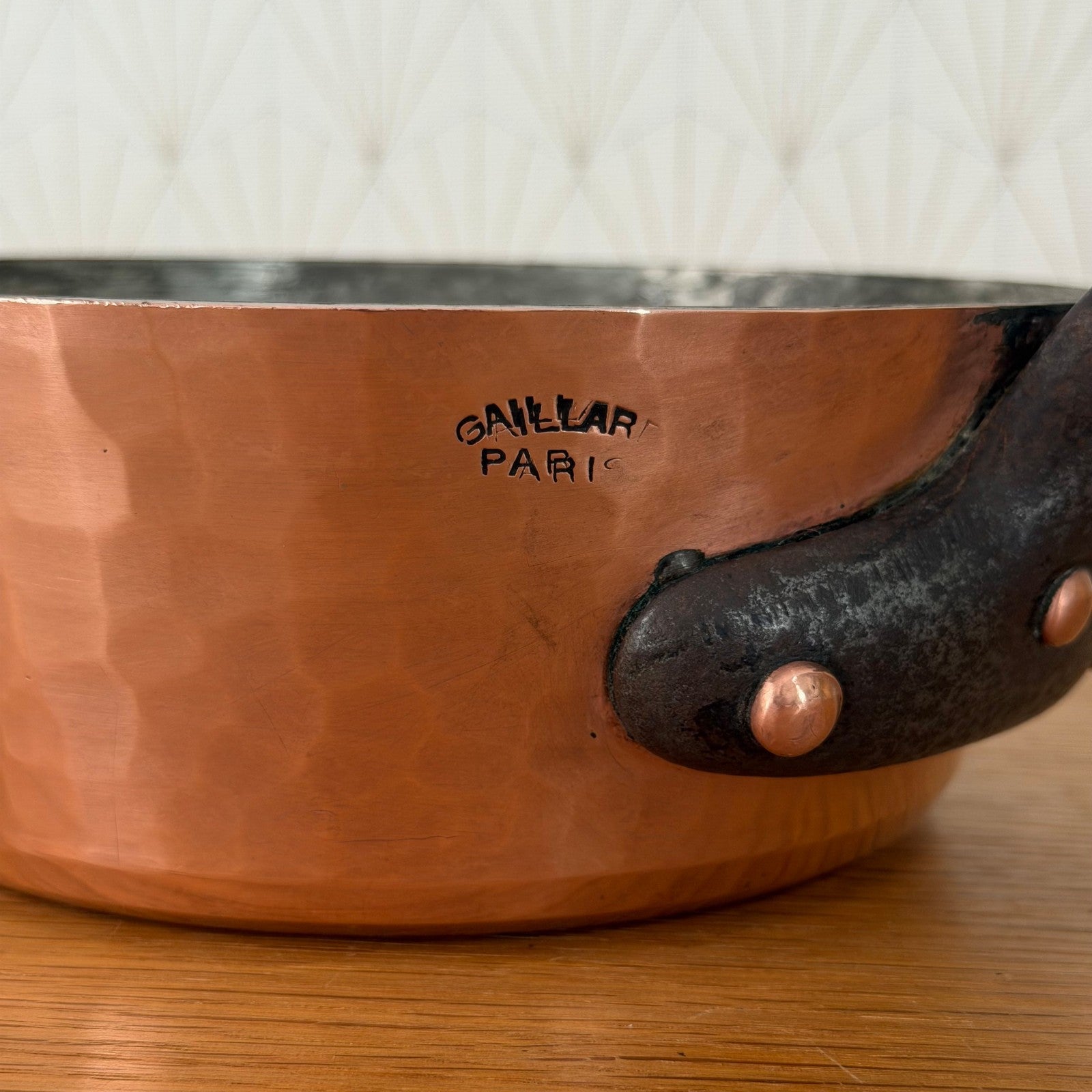 Gaillard Paris maker's mark stamped on copper body with iron handle detail