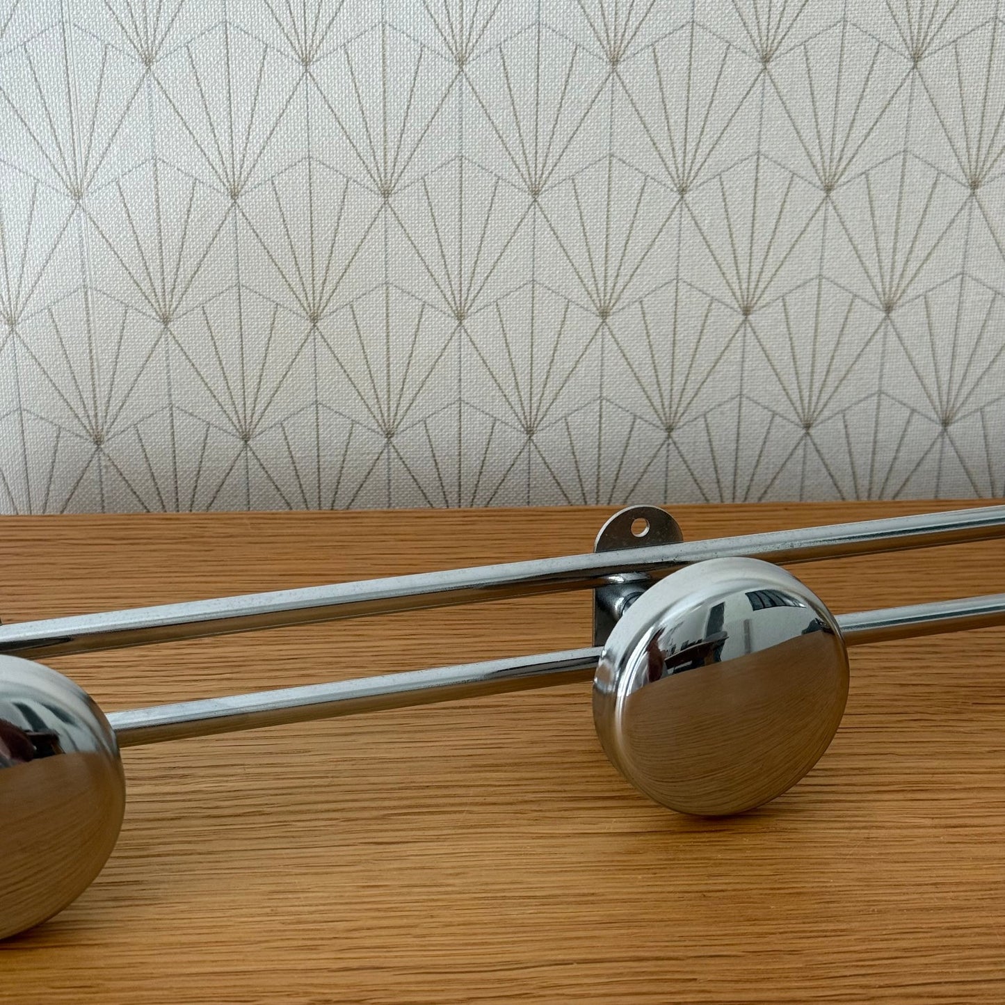 Vintage French Metal 4 Hook Coat Rack/Wall-Mounted Entryway Storage 1310251