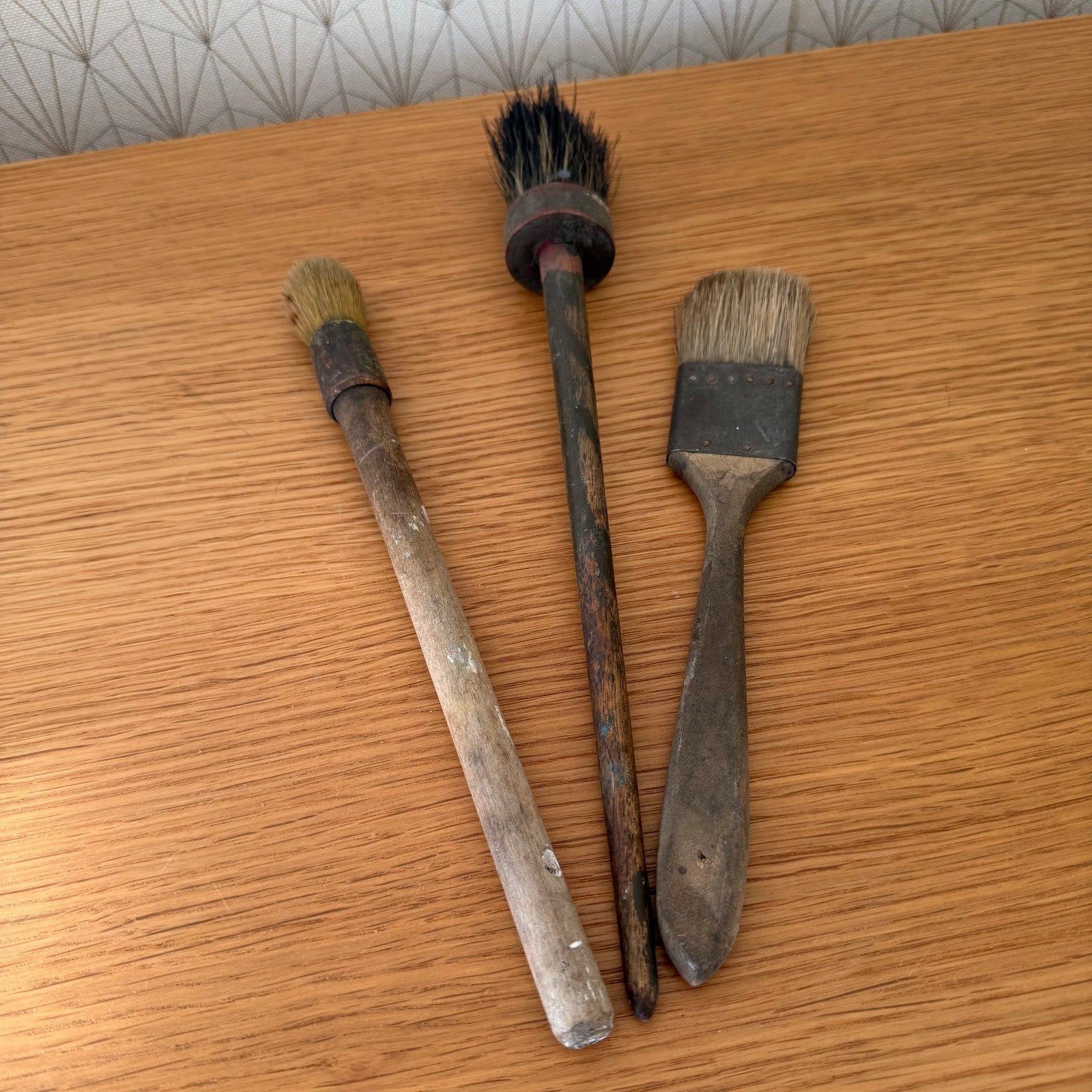 French Vintage Artist Brushes Paint Brush Set 3 Painter Tools 1801262 Fleamarketfrance : French vintage and antique decor