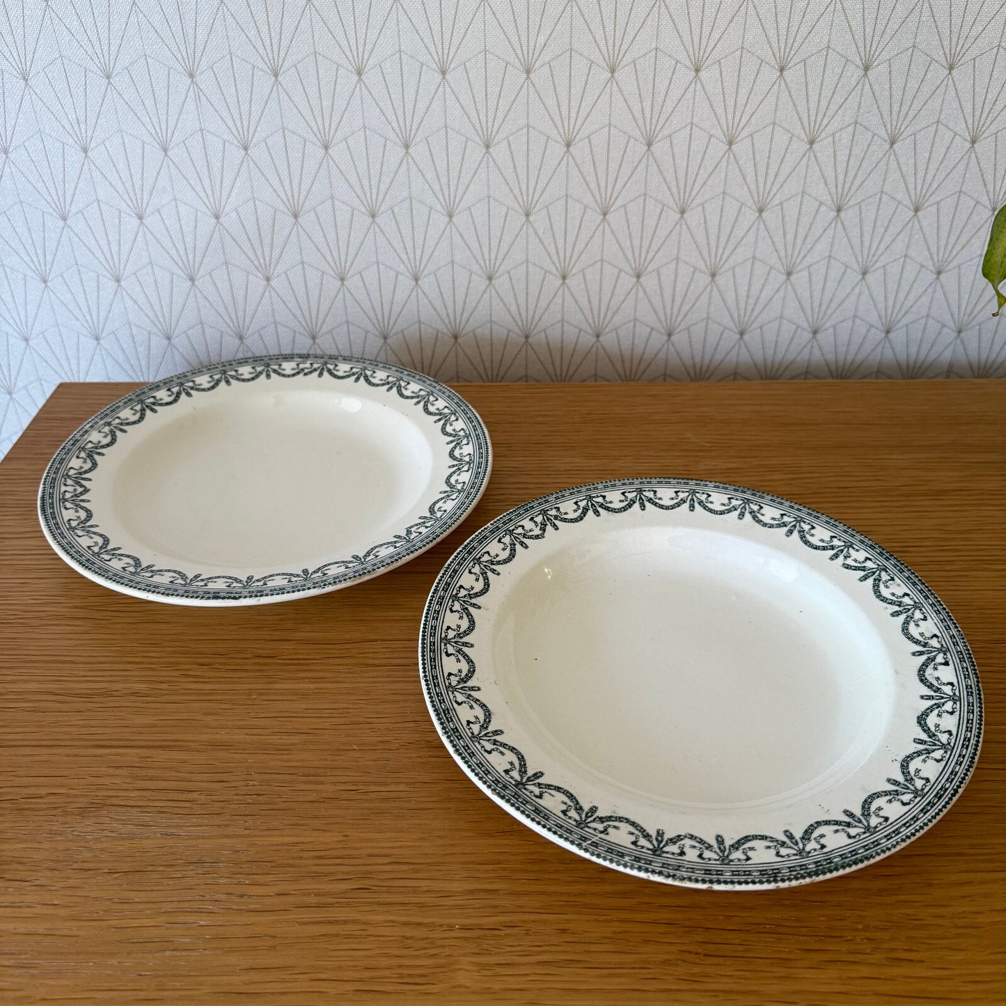 2 Soup plates decor garlands Louis XVI Salins ironstone 19thcentury 0505257