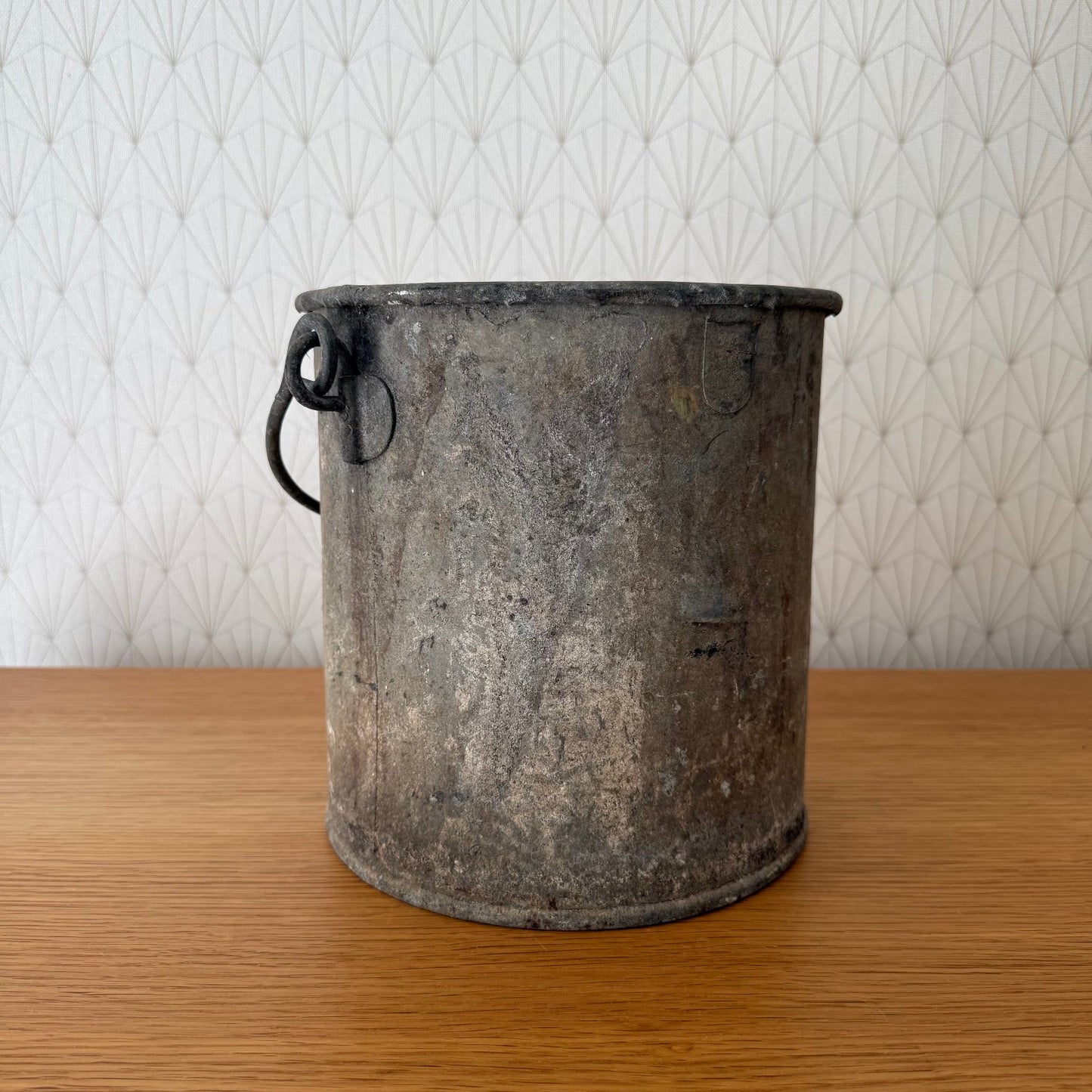 Vintage French Paint Pot Industrial Metal Bucket Decorator 1310253 Fleamarketfrance